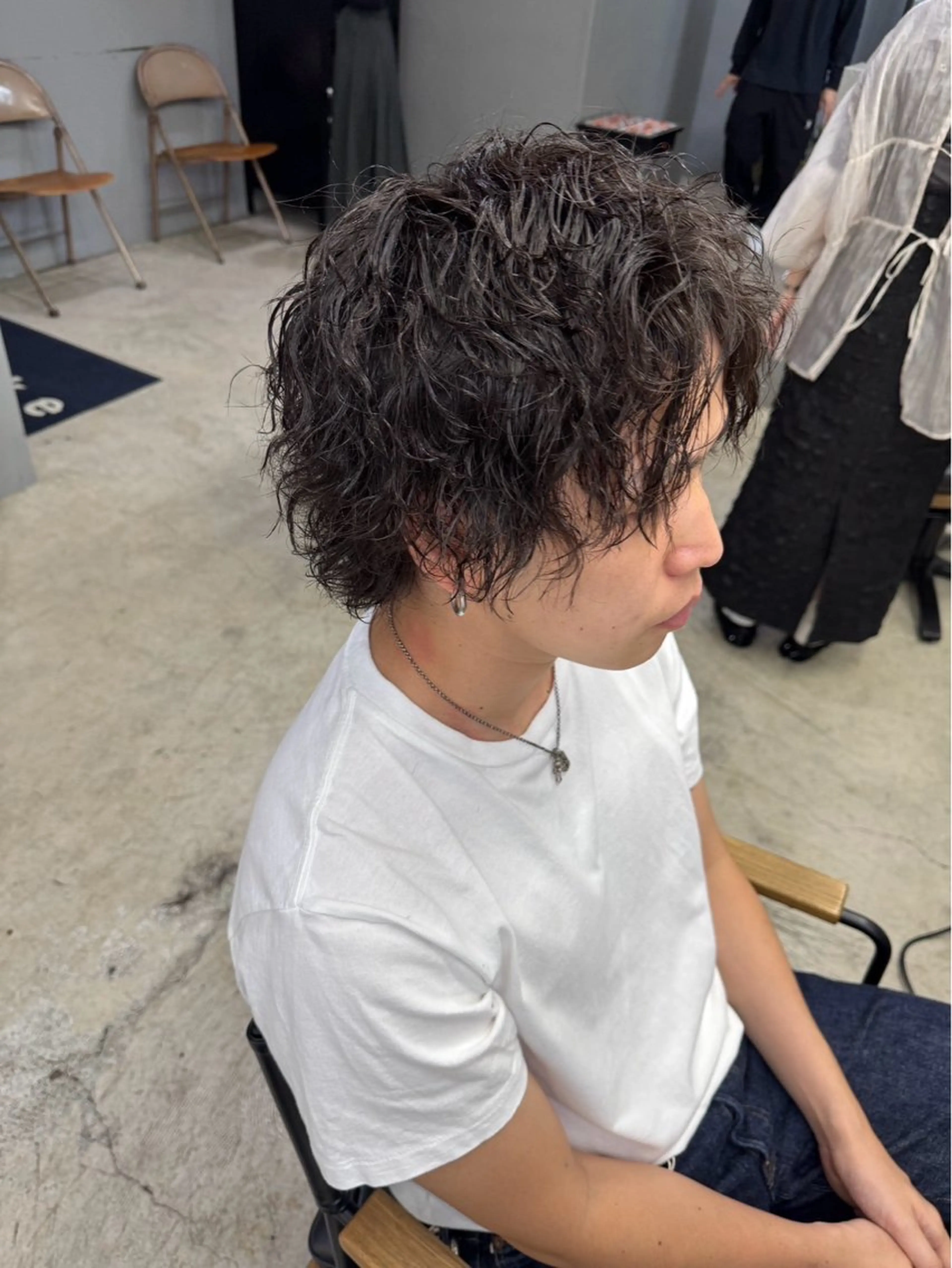 ミディアム パーマ メンズ カット パーマ メンズ専門サロン wokeのヘアスタイル