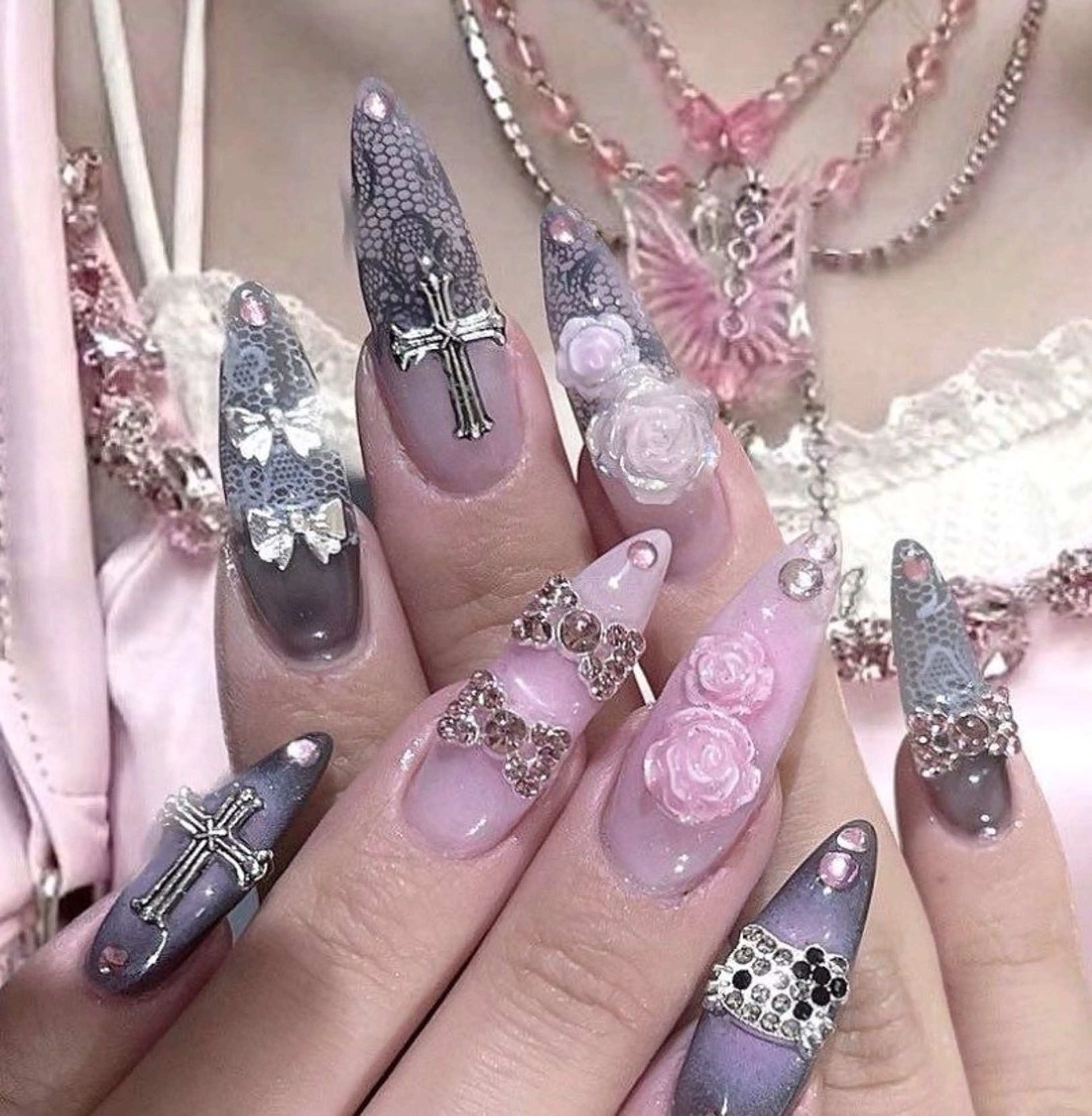 ネイル 長さ出し キラキラネイル マグネットネイル ミラーネイル ピンク Lee Nailsのネイルデザイン