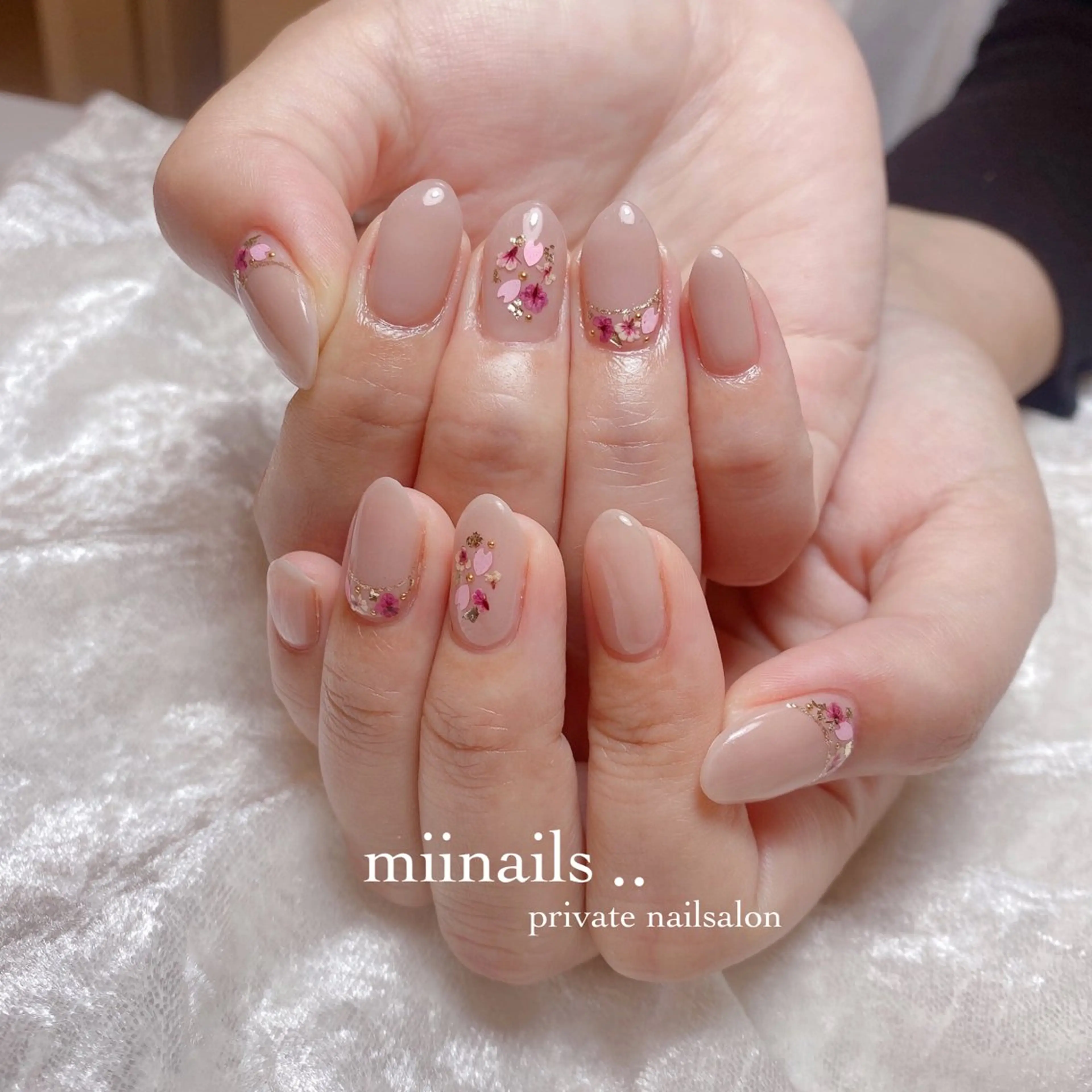 ネイル 韓国ネイル ワンホンネイル ハンドネイル nailsalon miinailsのネイルデザイン