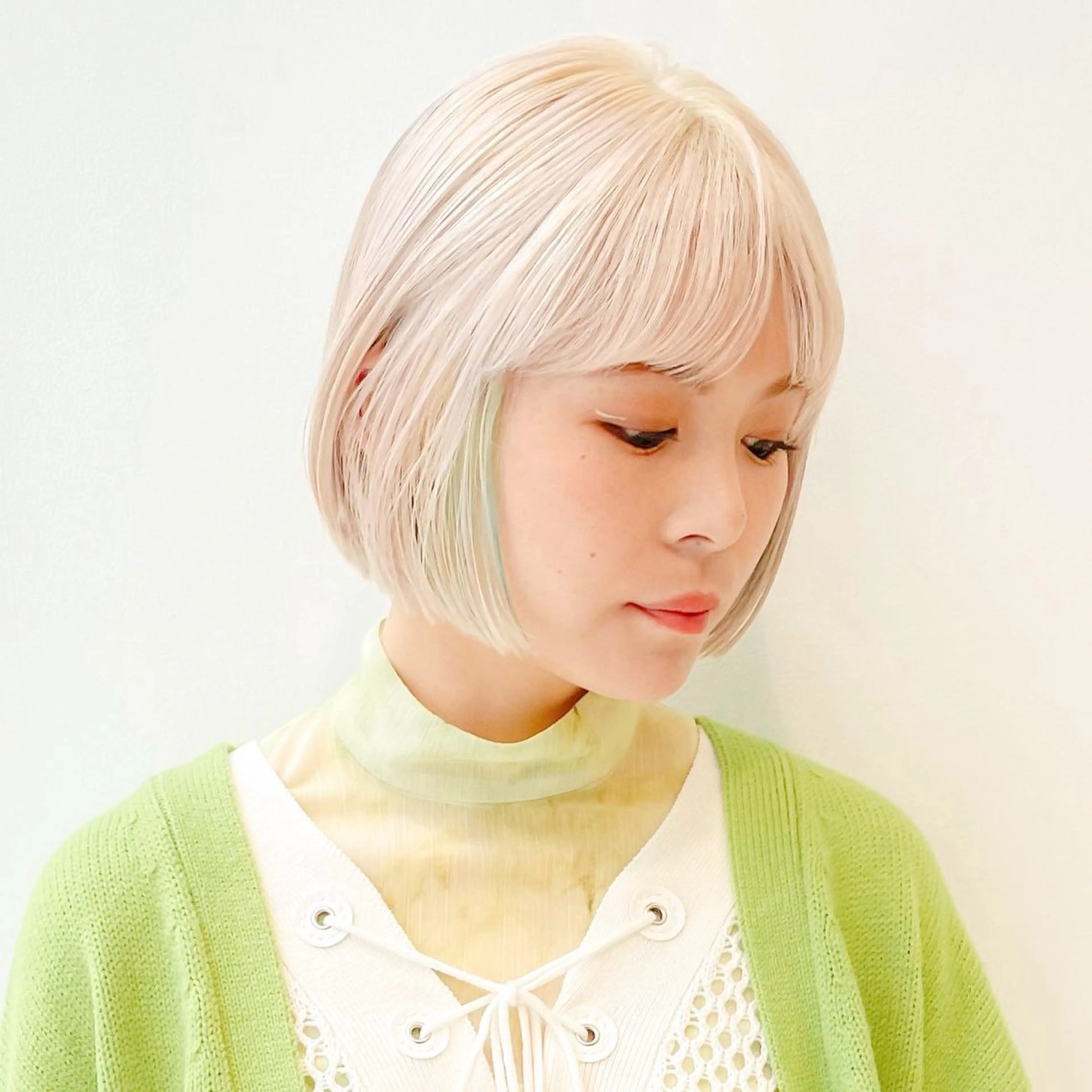 ショート カラー デザインカラー カット ヘアカラー トリートメント tenn 栄店所属・ｍｅｉ .のヘアスタイル