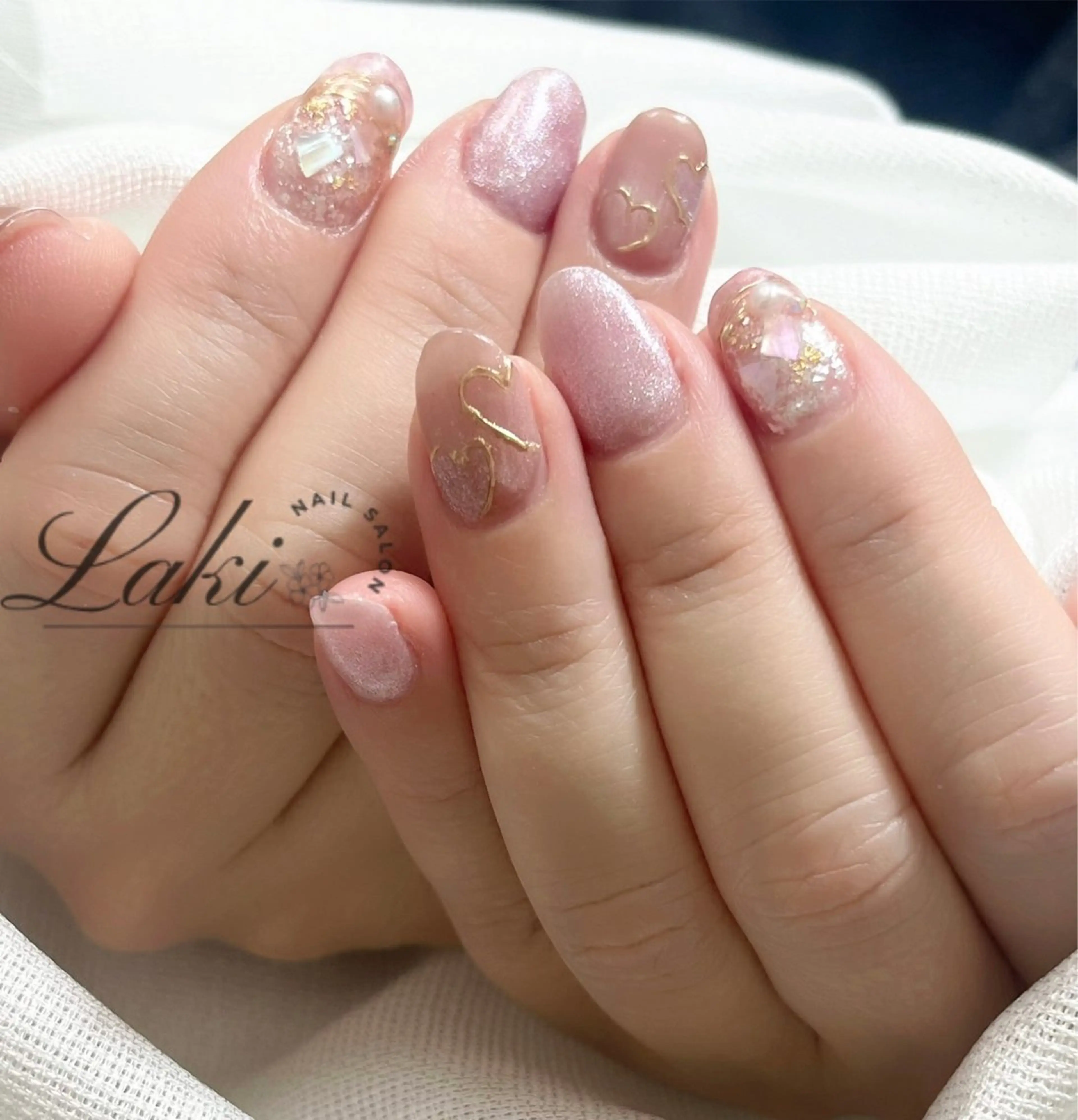 ネイル Laki nailのネイルデザイン