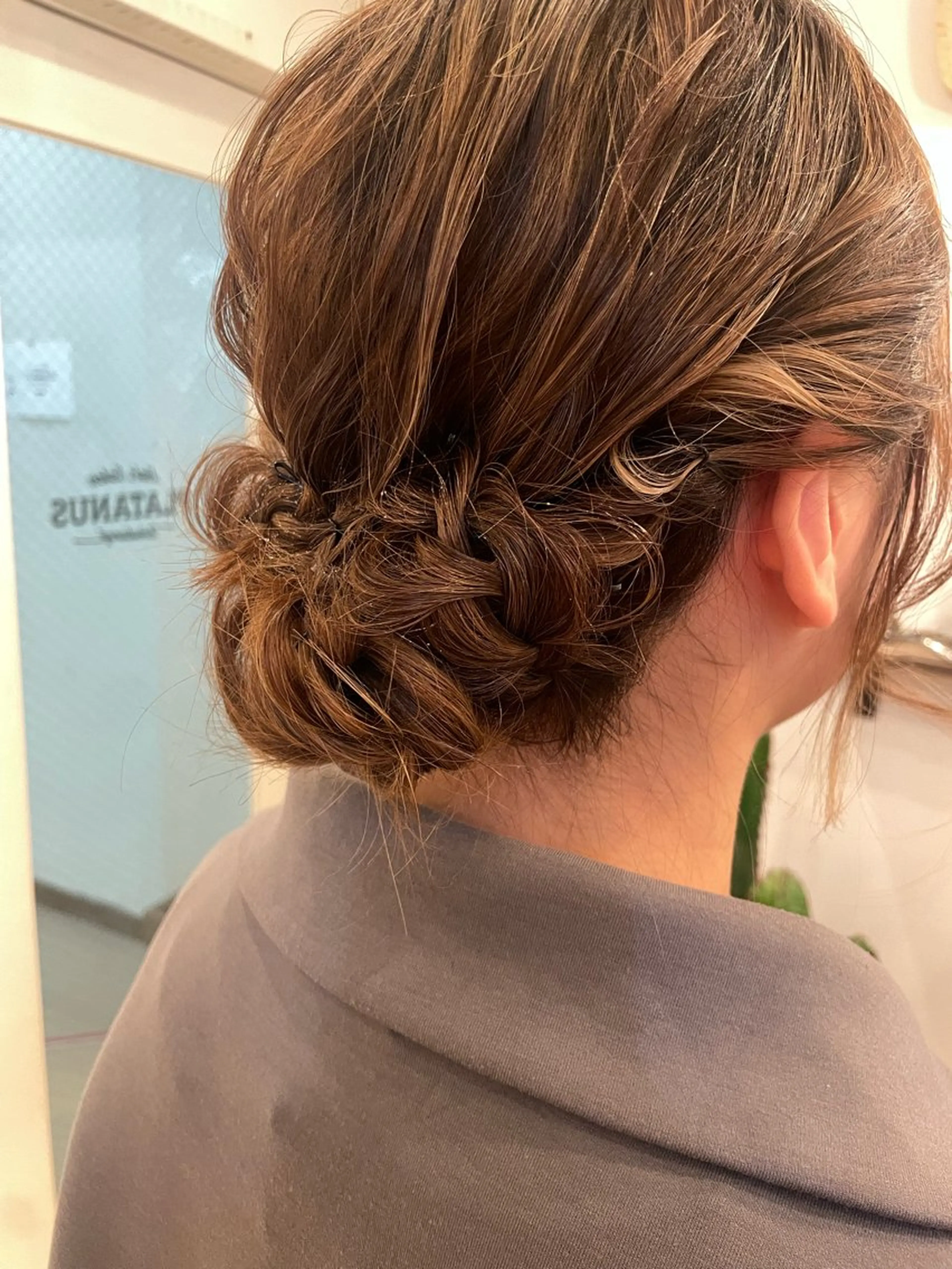 ミディアム PLATANUS AOIのヘアスタイル