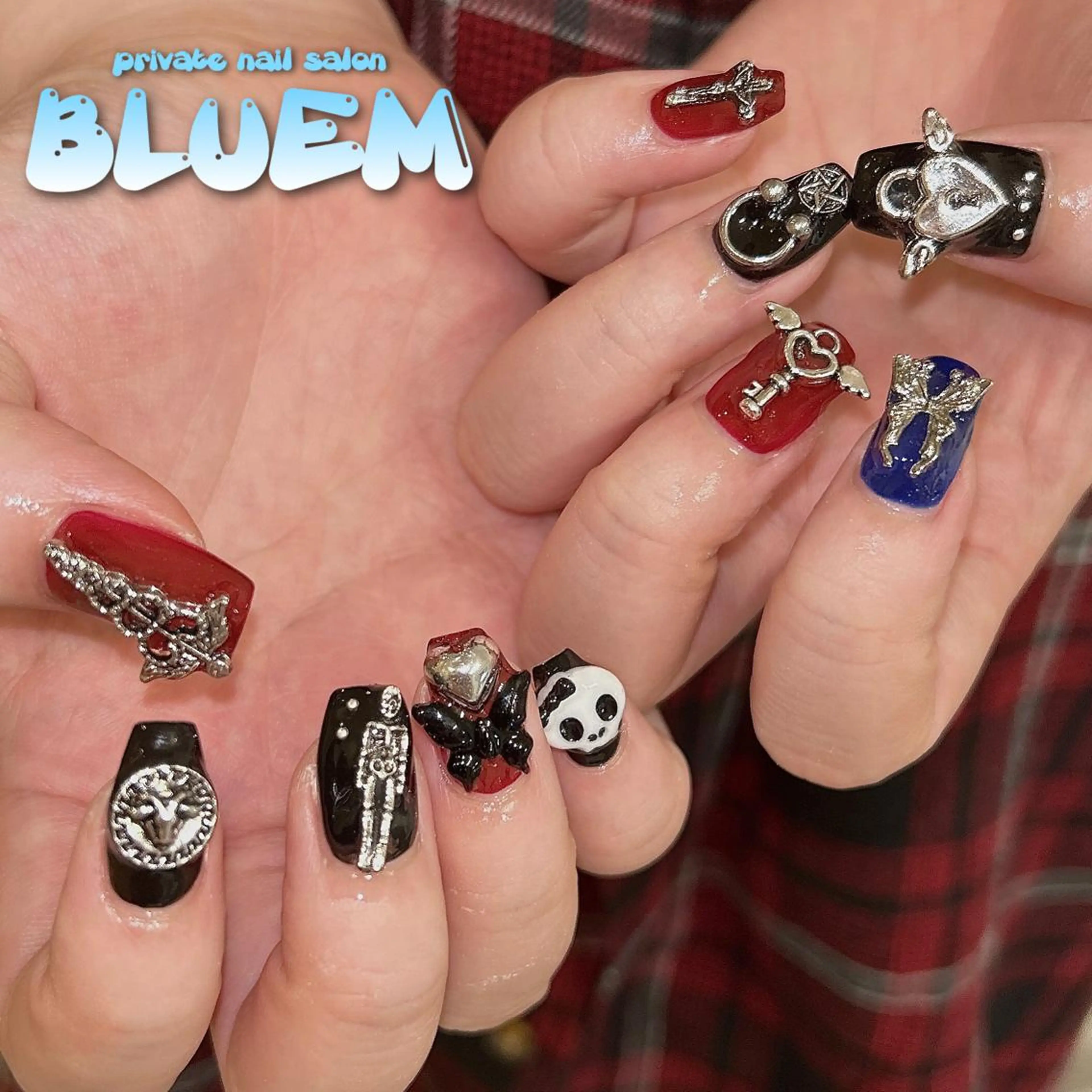 ネイル ハンドネイル BLUEM なな🐶のネイルデザイン