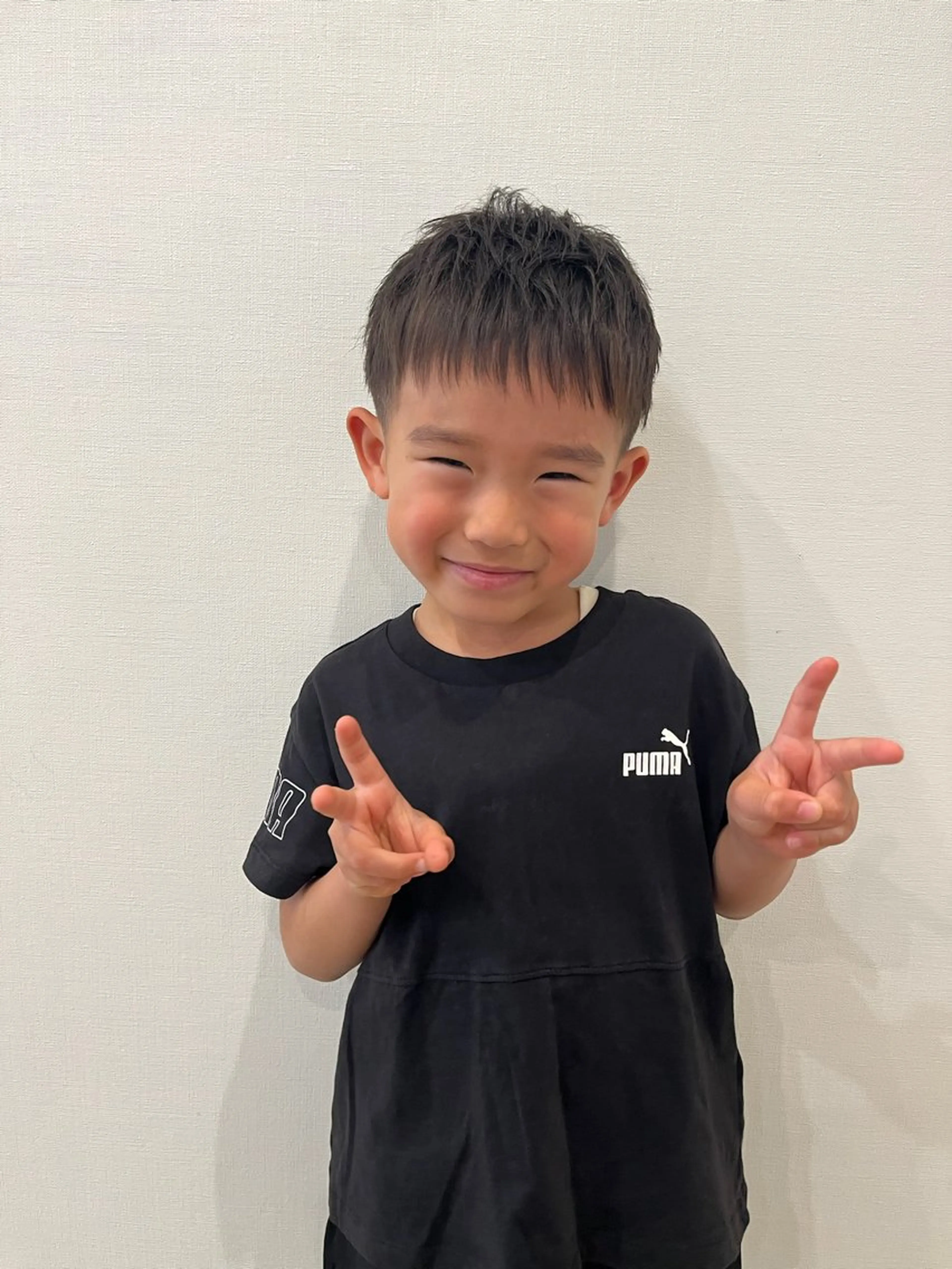 ショート メンズ キッズ ツーブロック ファミリーヘアサロンPEACE所属・高橋 かなのヘアスタイル