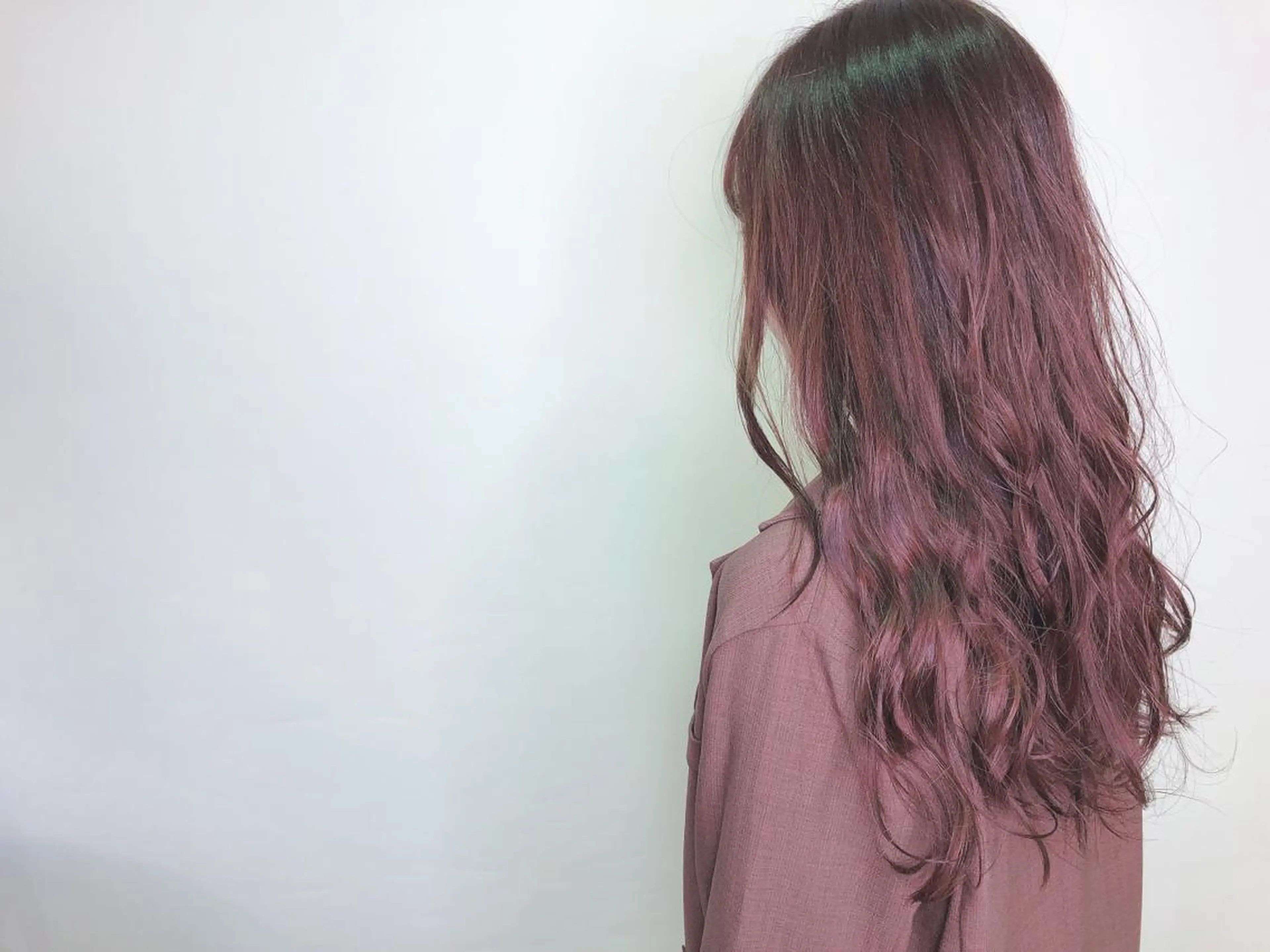 ロング カラー イルミナカラー Kou所属・💜髪質改善美髪💜 星野清光のヘアスタイル