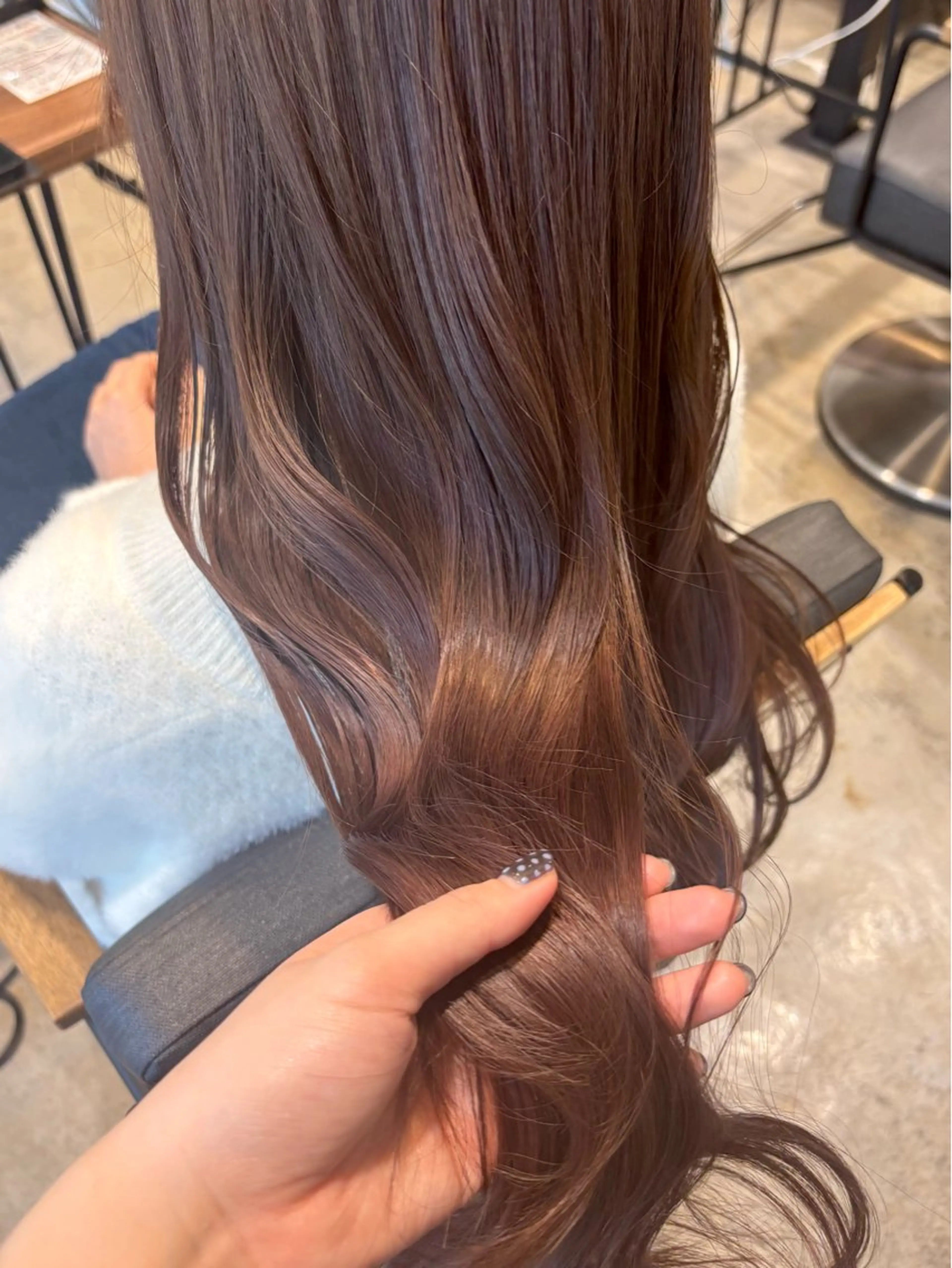 ロング カラー ベージュカラー ブリーチ 透明感カラー ダブルカラー ブリーチなしカラー カット ヘアカラー 透明感カラー/ボブ /ショート/小由葵のヘアスタイル