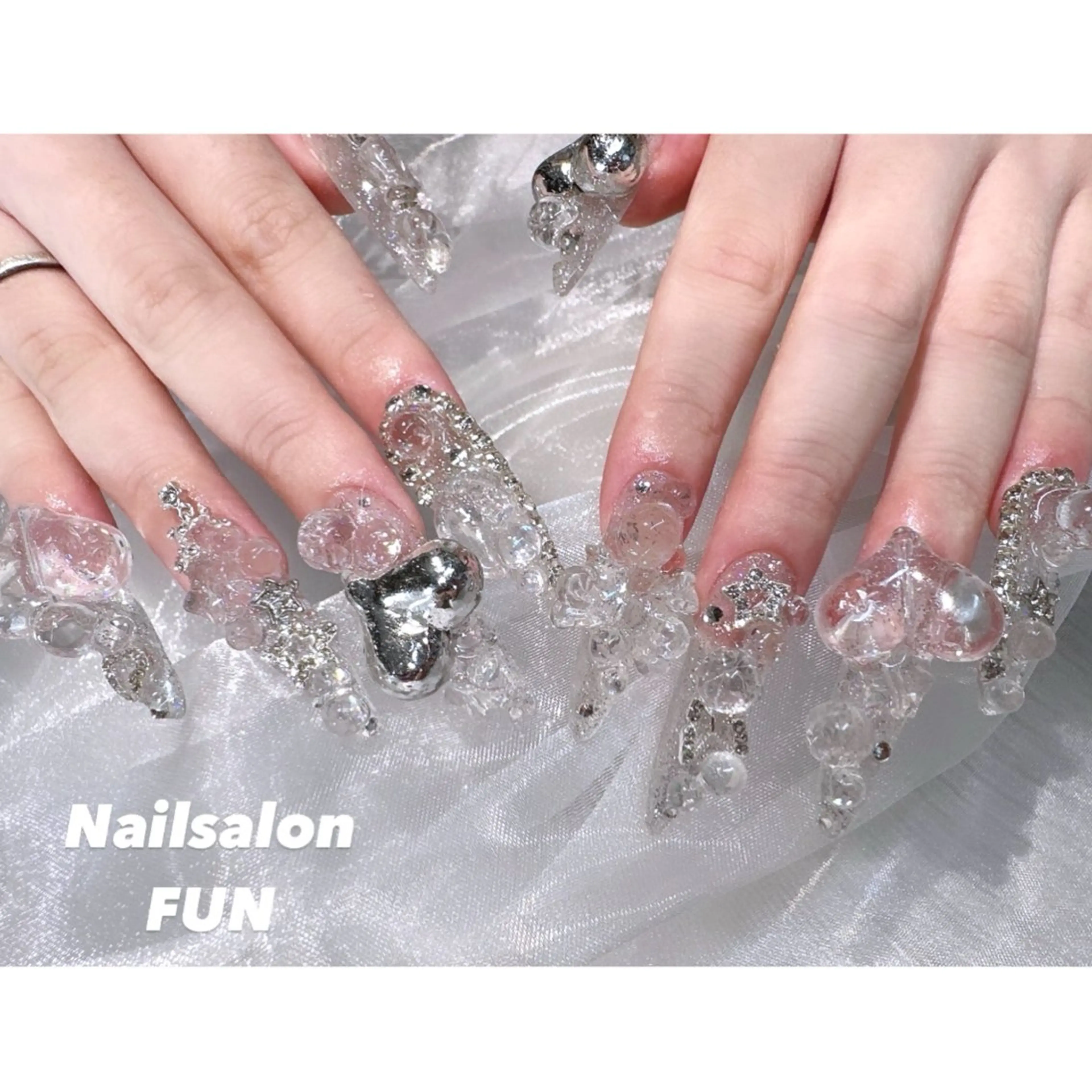 ネイル アートネイル ロングネイル スカルプネイル スーパーロングネイル Nailsalon FUN🌈のネイルデザイン