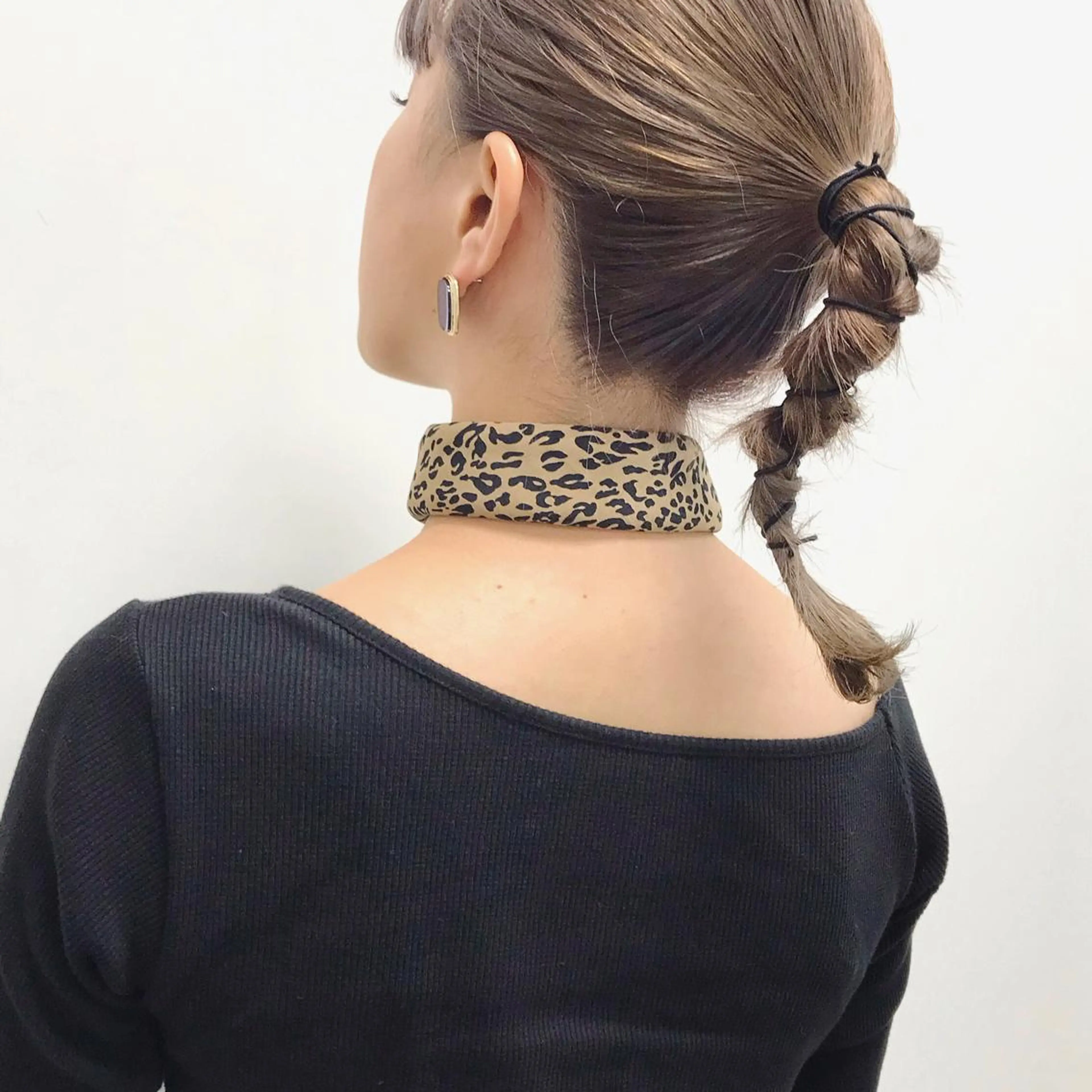 ミディアム カラー ブリーチ HARUNA🤍 大人ショートヘアのヘアスタイル