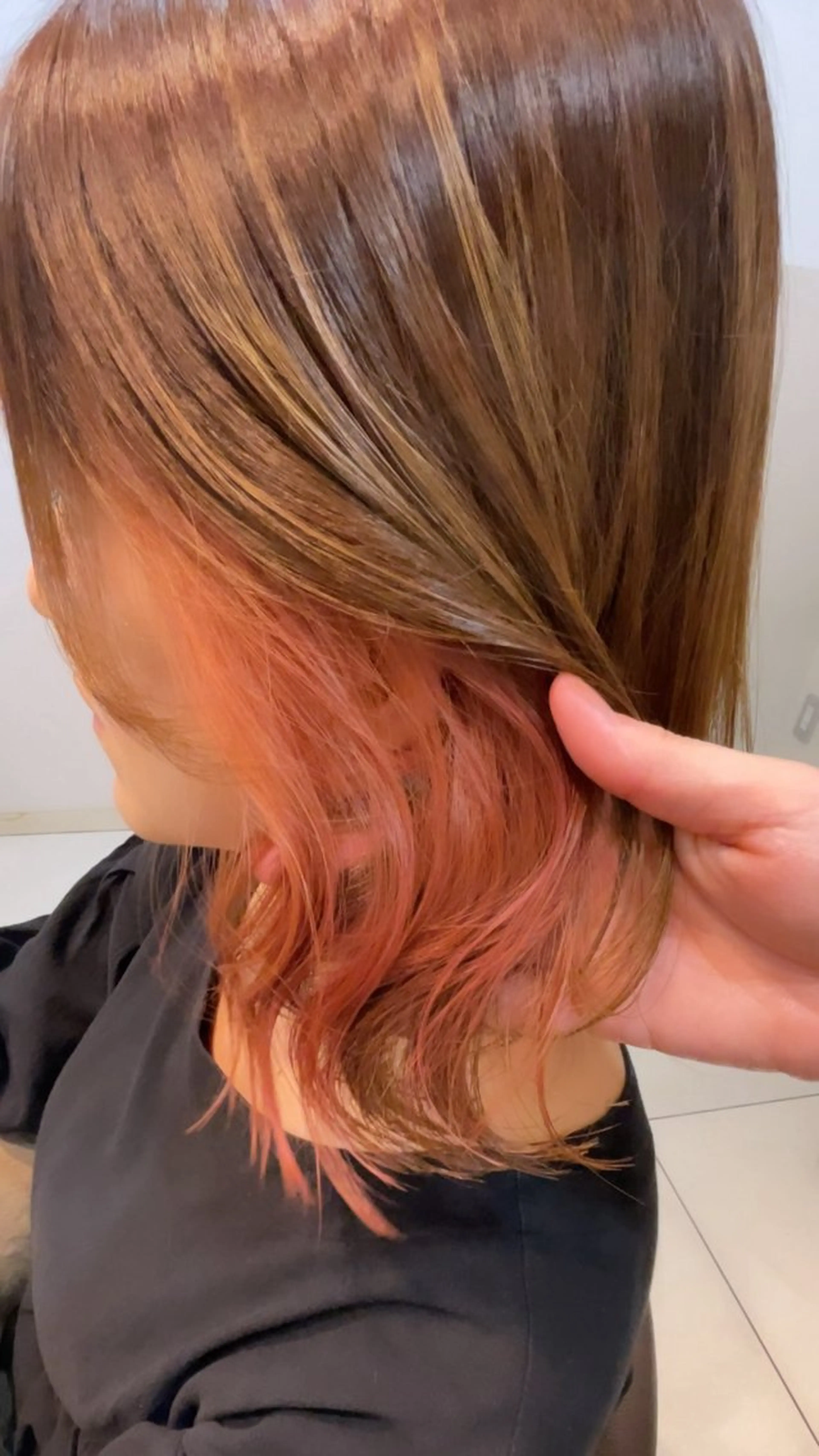 ロング Wカラー🎀/ 韓国風/TOMOMIのヘアスタイル