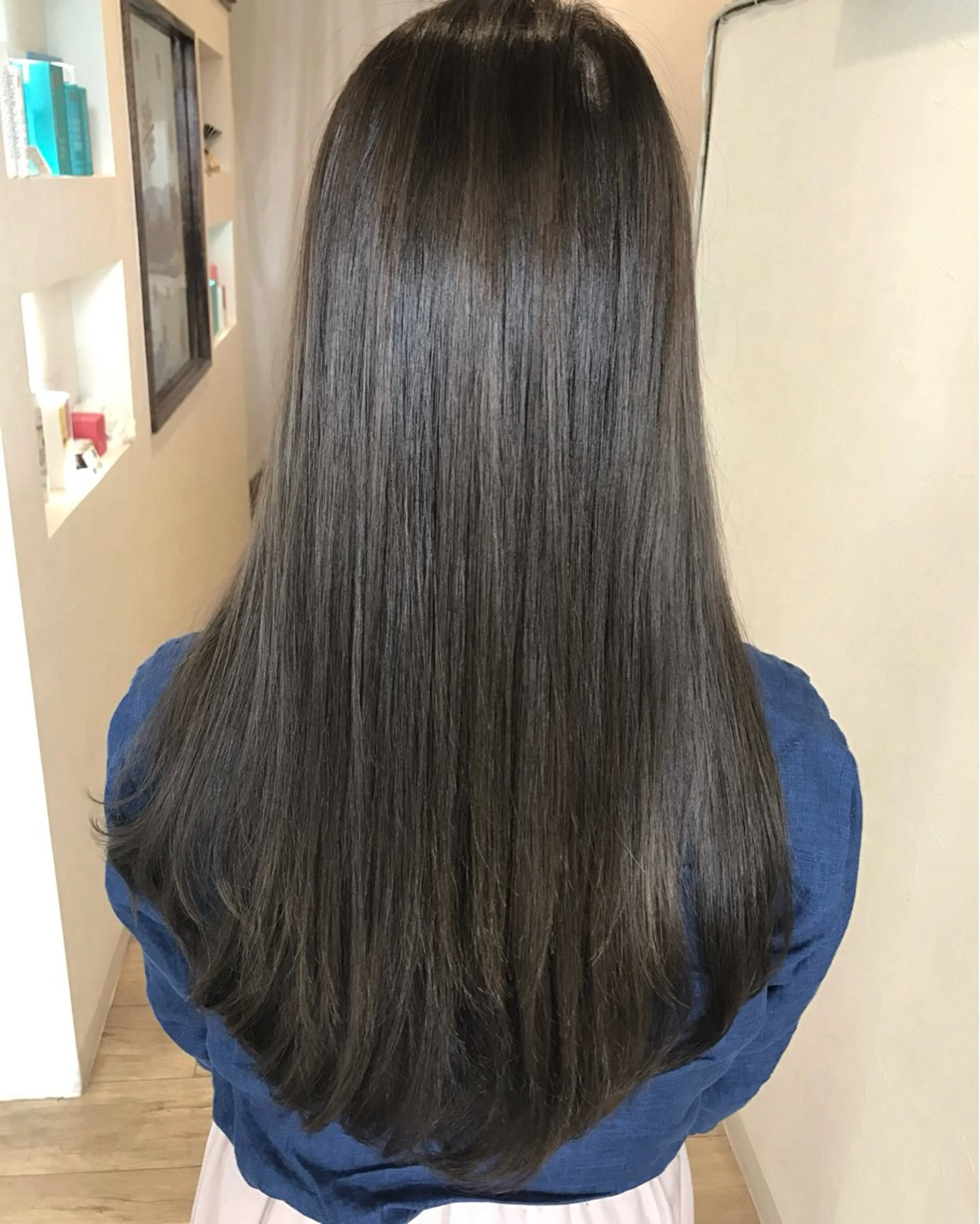 ミディアム カラー イルミナカラー カット ヘアカラー grand juteのヘアスタイル