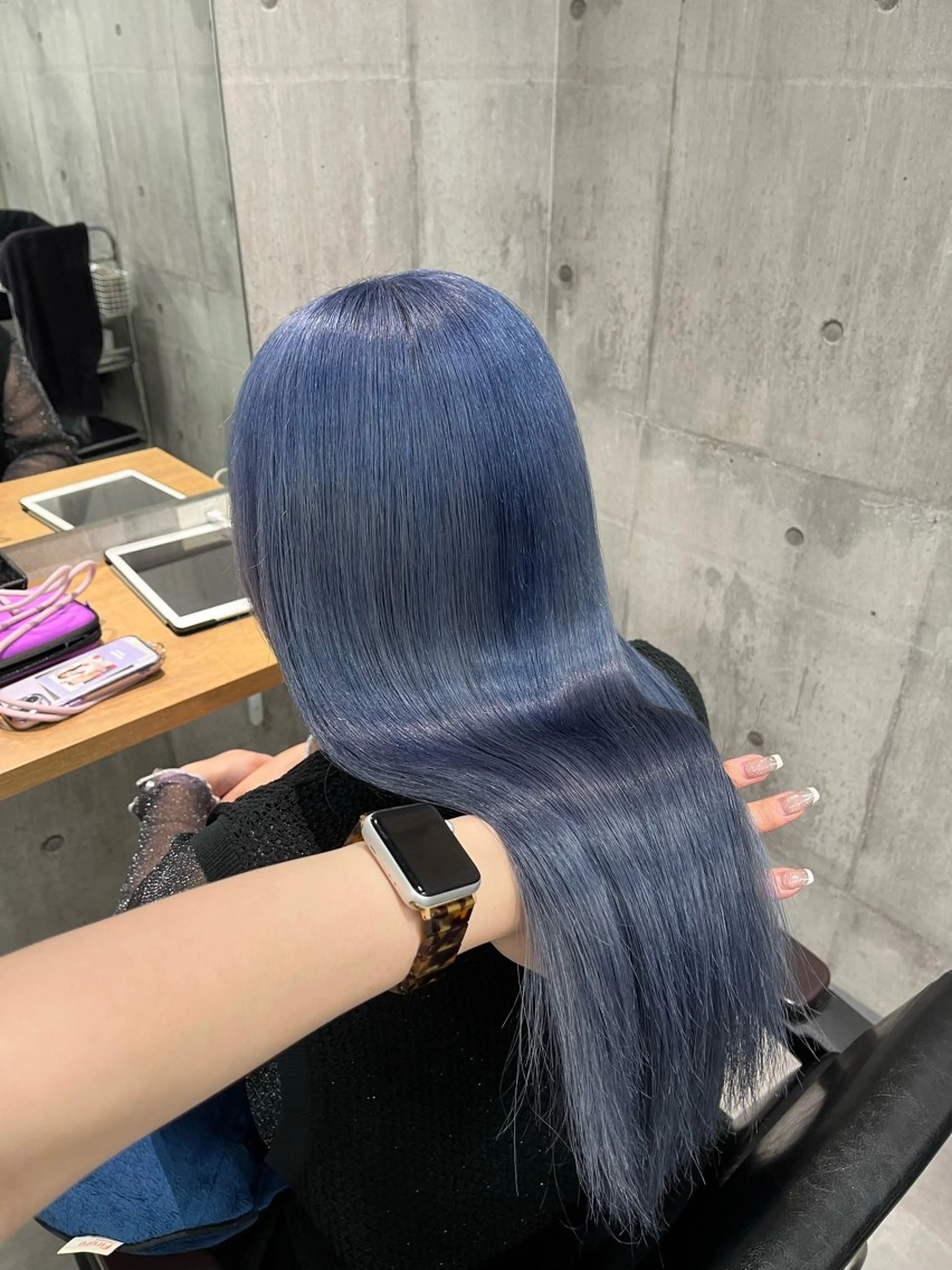 ロング カラー カット ヘアカラー トリートメント ヘアセット newi赤羽 HINATAのヘアスタイル