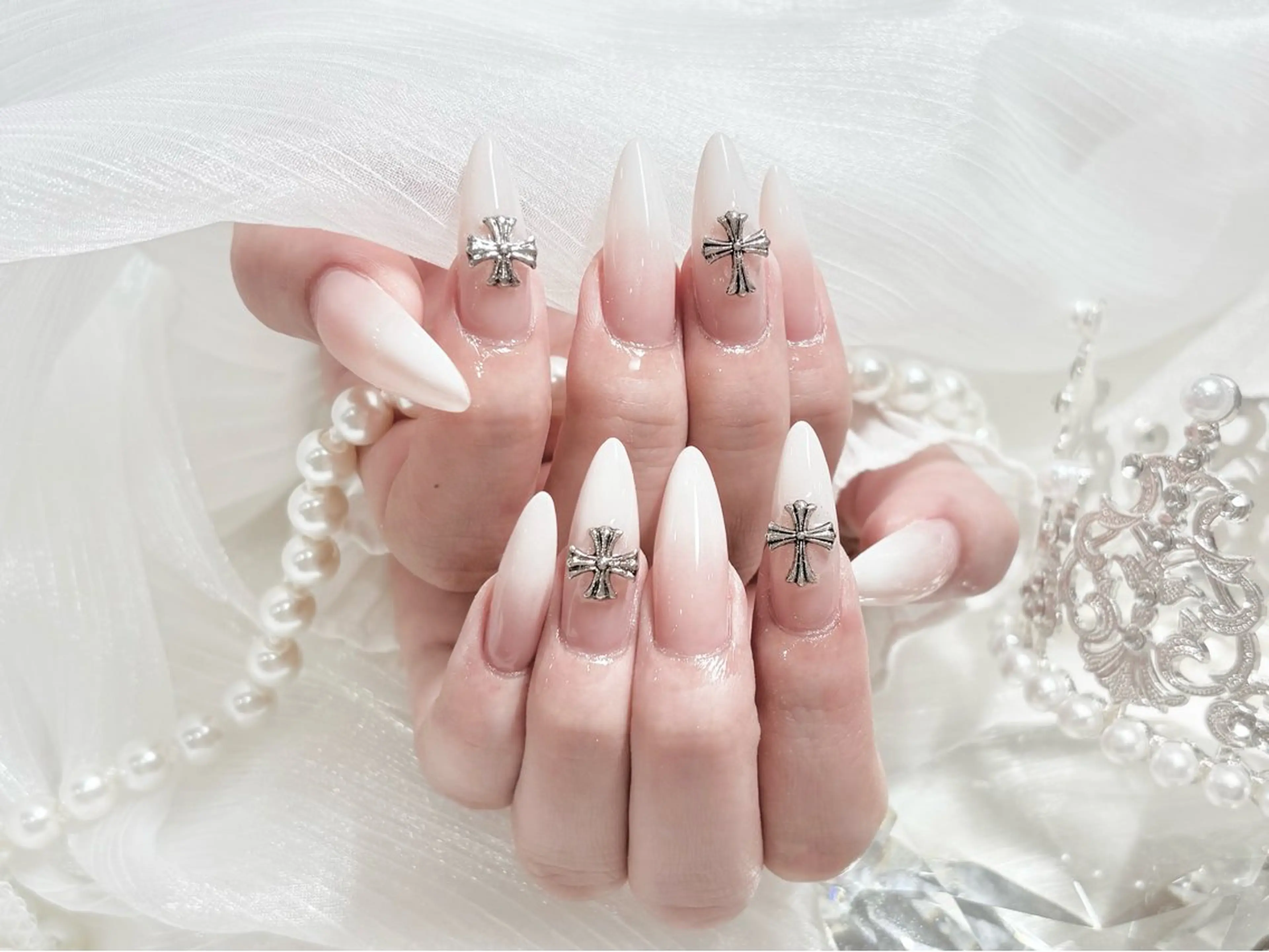 ネイル FLY Nail Salonのネイルデザイン