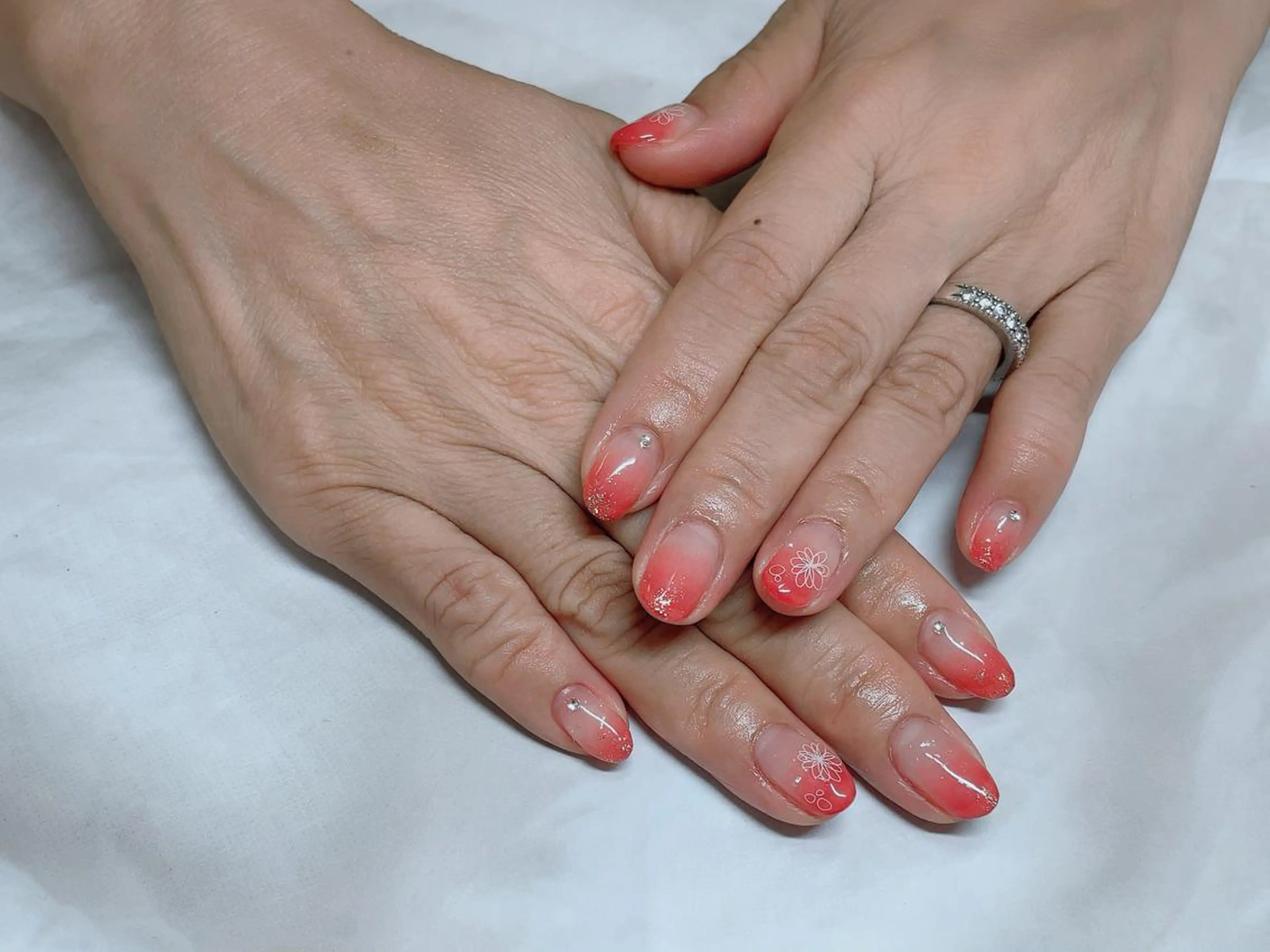 ネイル グラデーション 大阪江坂 Kaiのネイルデザイン