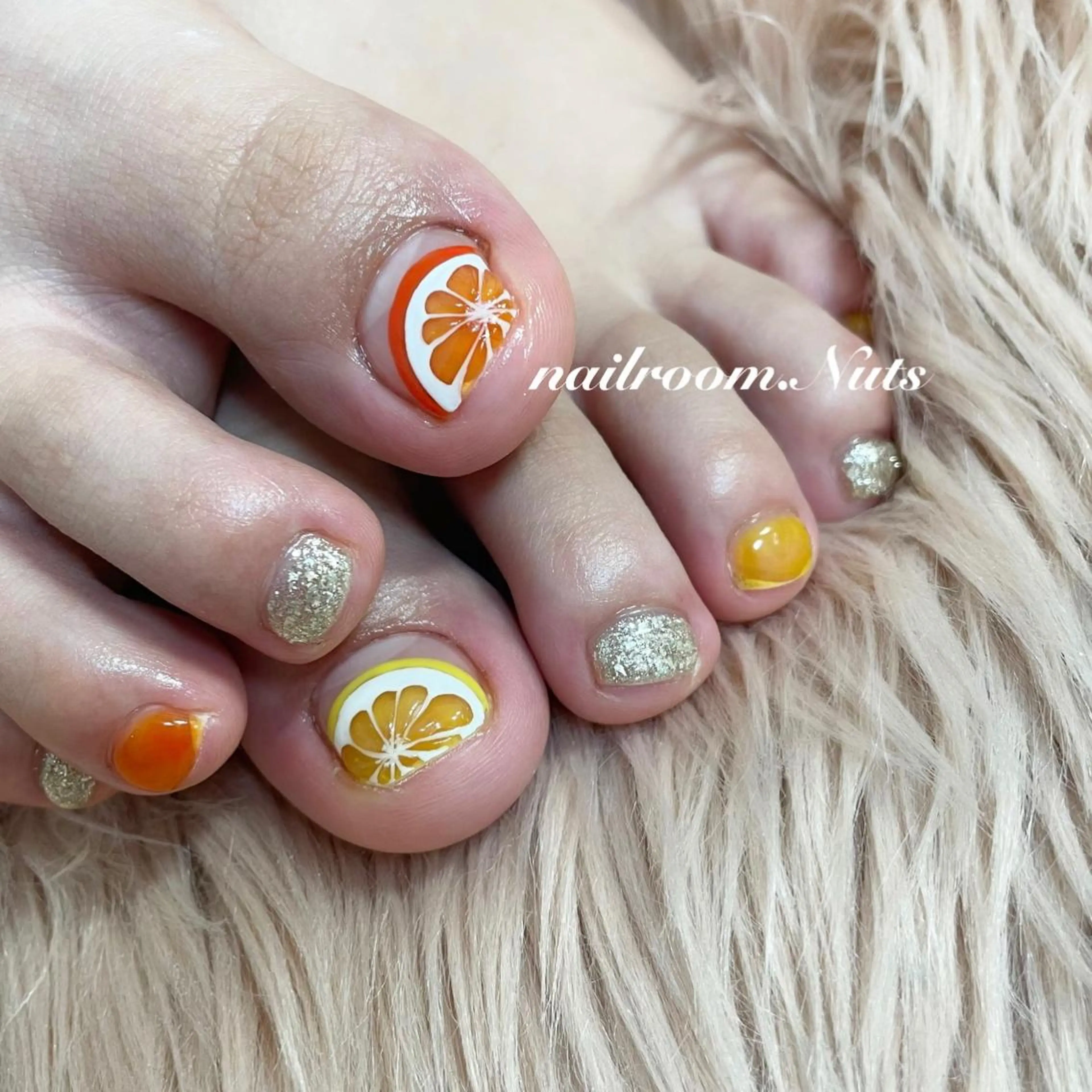 ネイル フットネイル nailsalon Nutsのネイルデザイン
