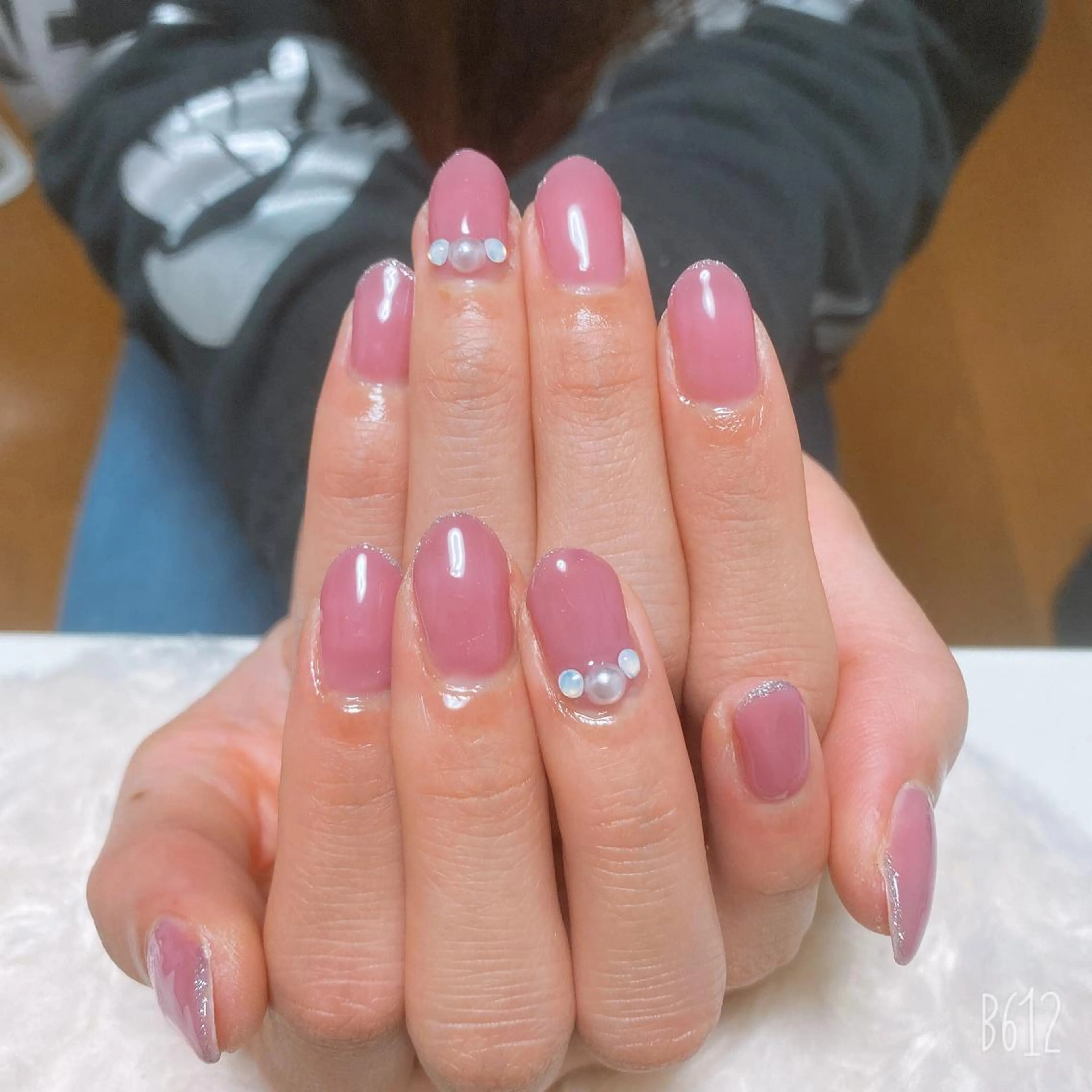 ネイル The Best Beauty受付担当のヘアスタイル