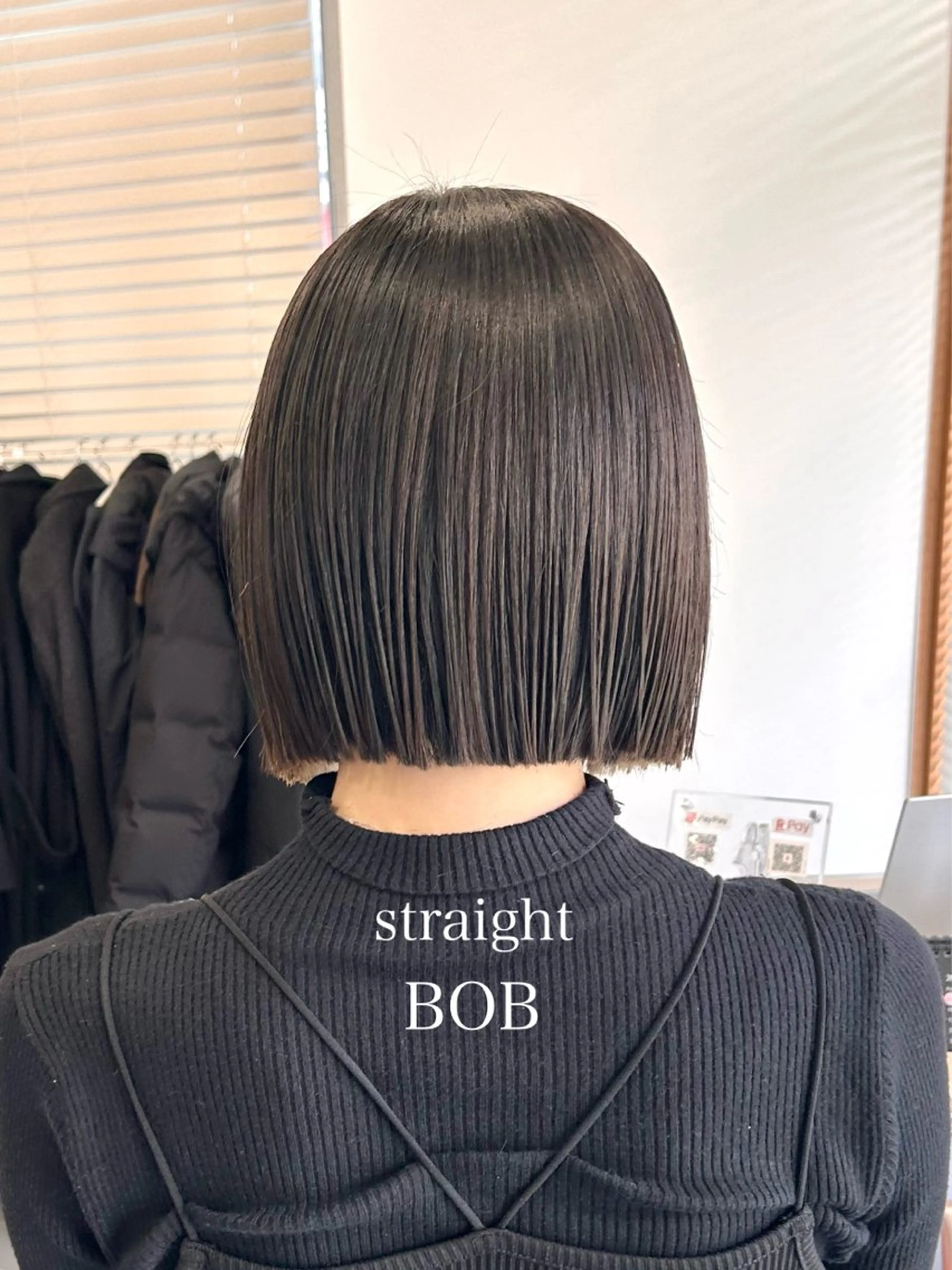 ショート カット ヘアカラー トリートメント ぱつっとボブ/ 小野あかねのヘアスタイル