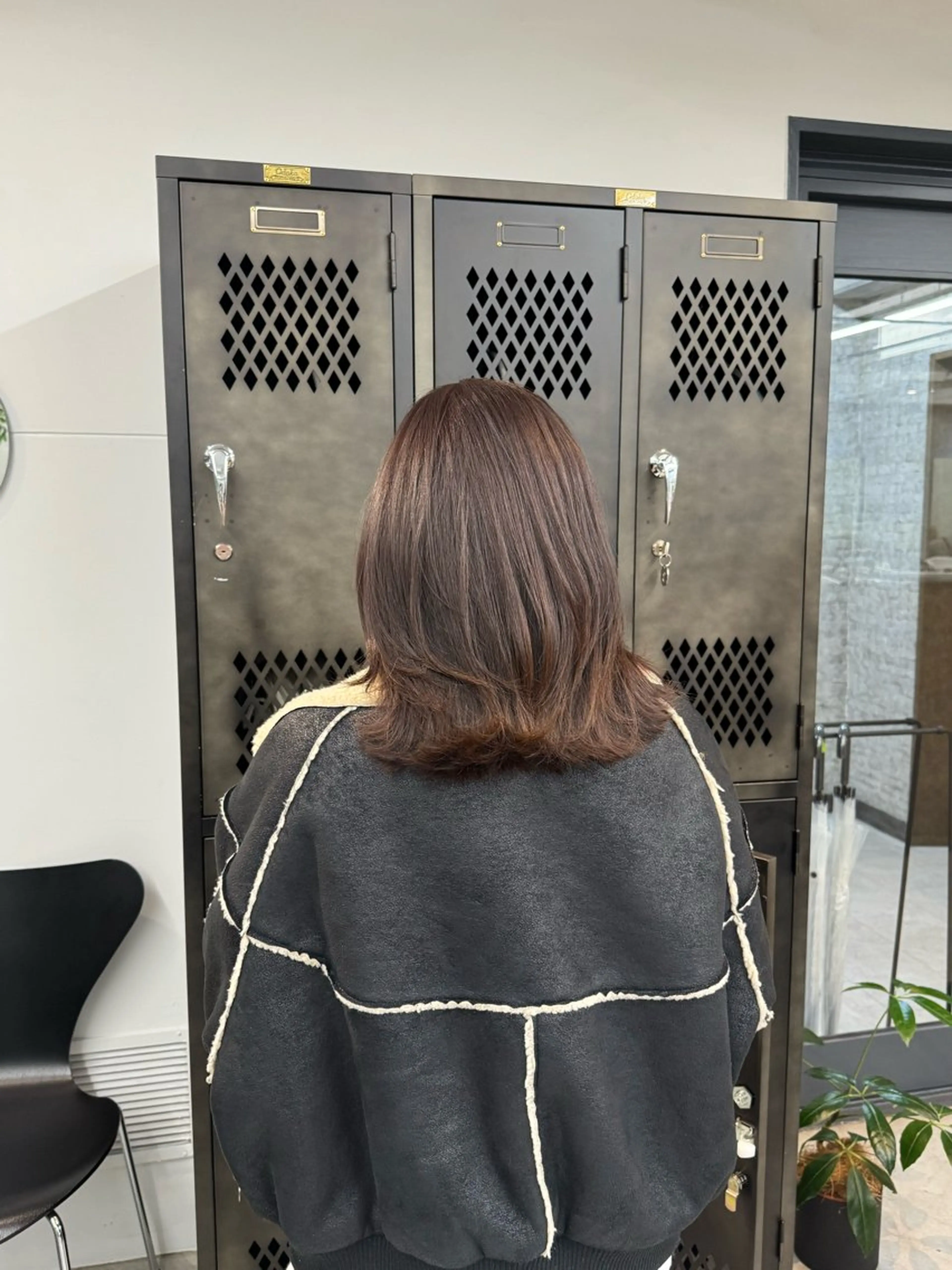 ミディアム カット ヘアカラー トリートメント INORI /フェイスレイヤーのヘアスタイル