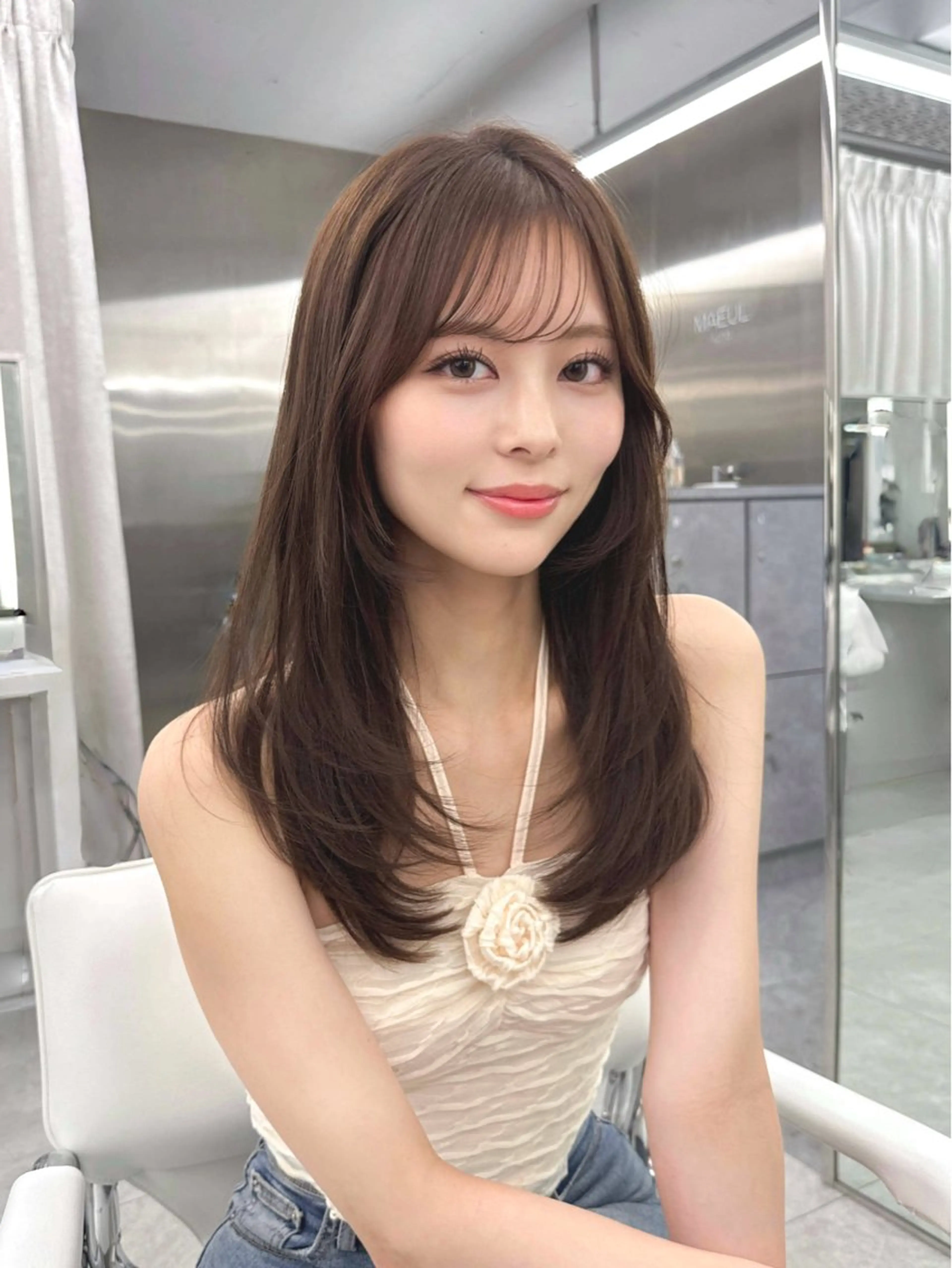 セミロング MAEUL 【マウル】栄のヘアスタイル