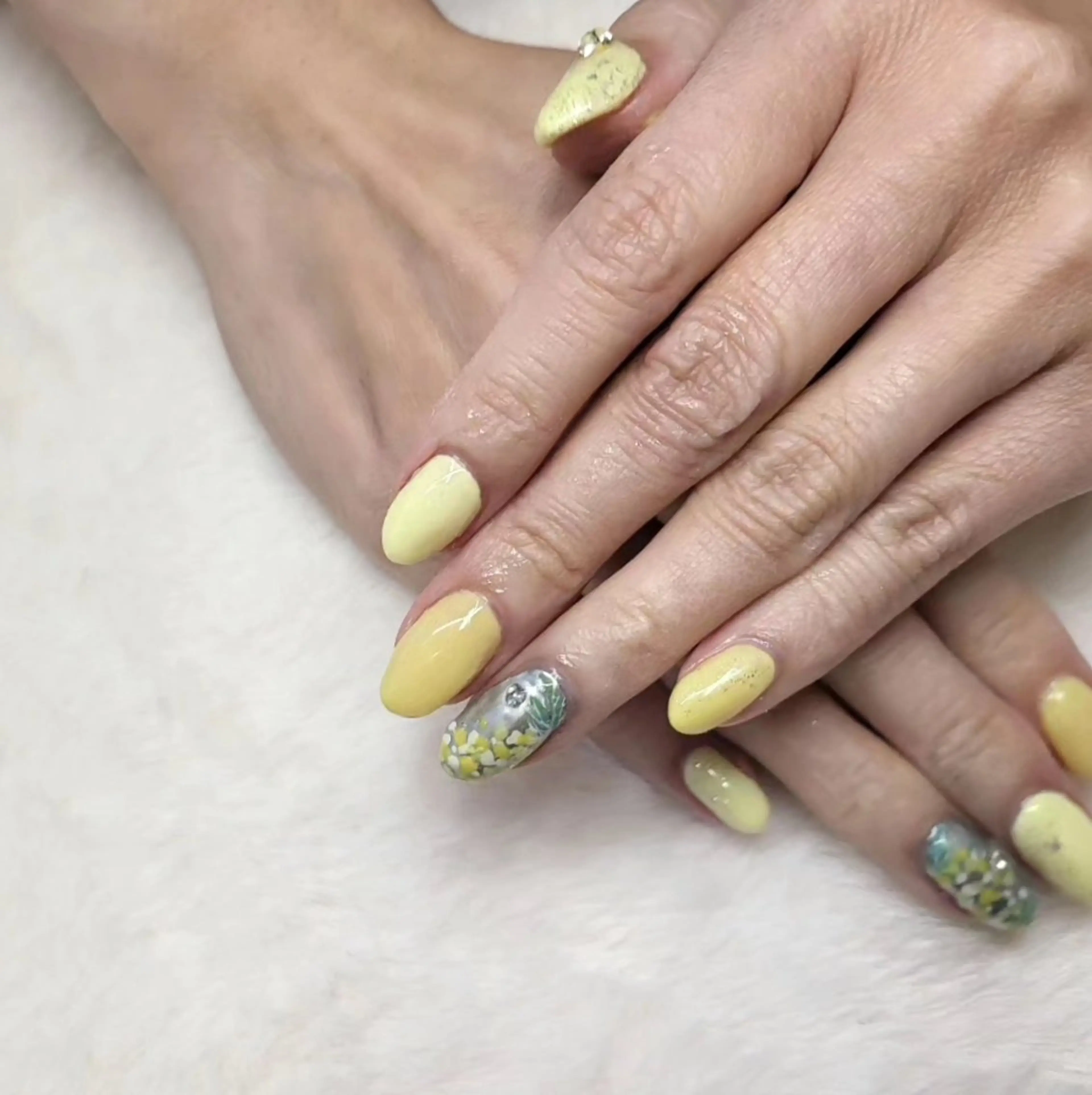 ネイル アートネイル ハンドネイル ハンドケア 心斎橋Salon Epokkuのネイルデザイン