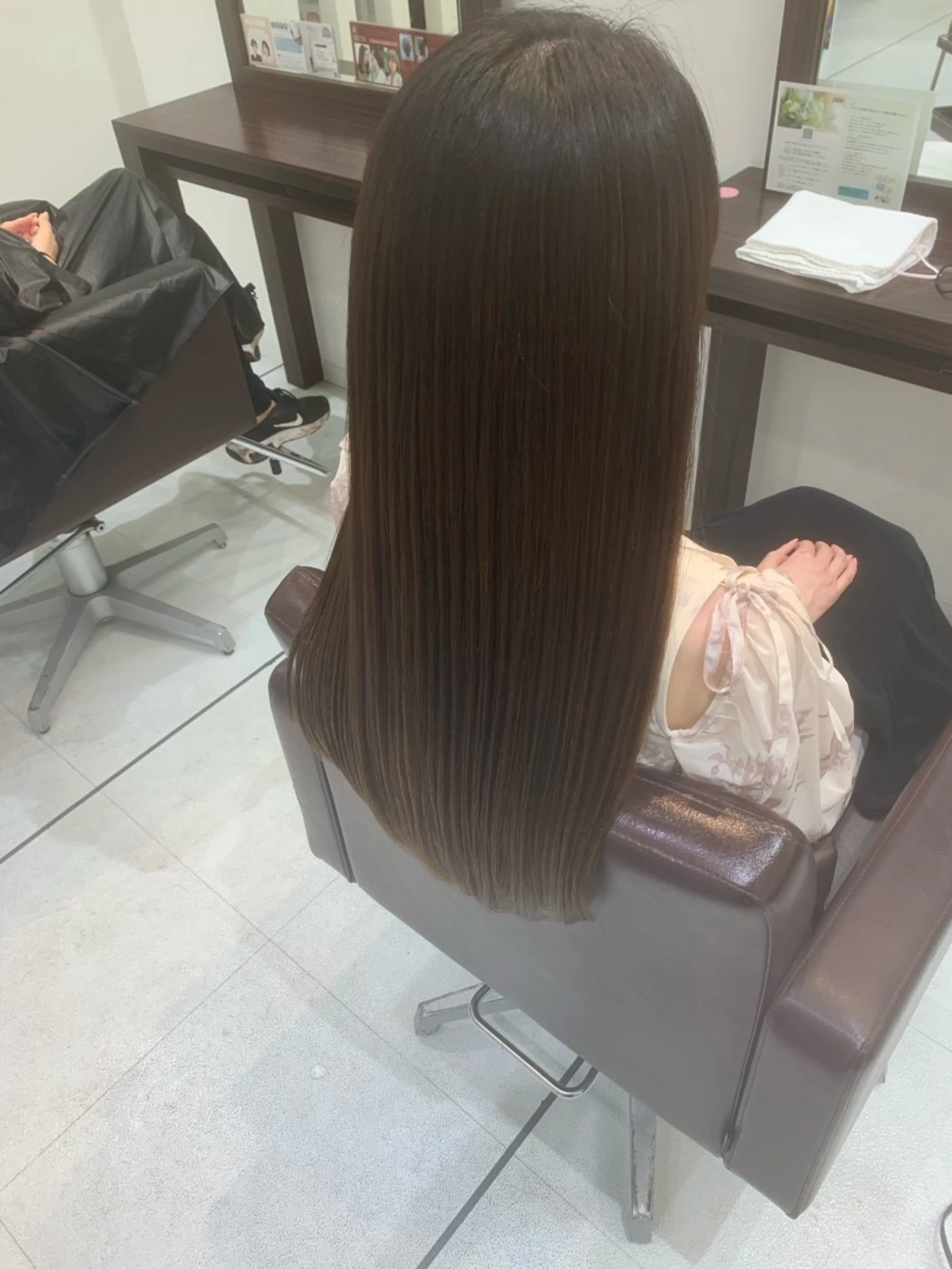 ロング 縮毛矯正 コシイ セイマのヘアスタイル