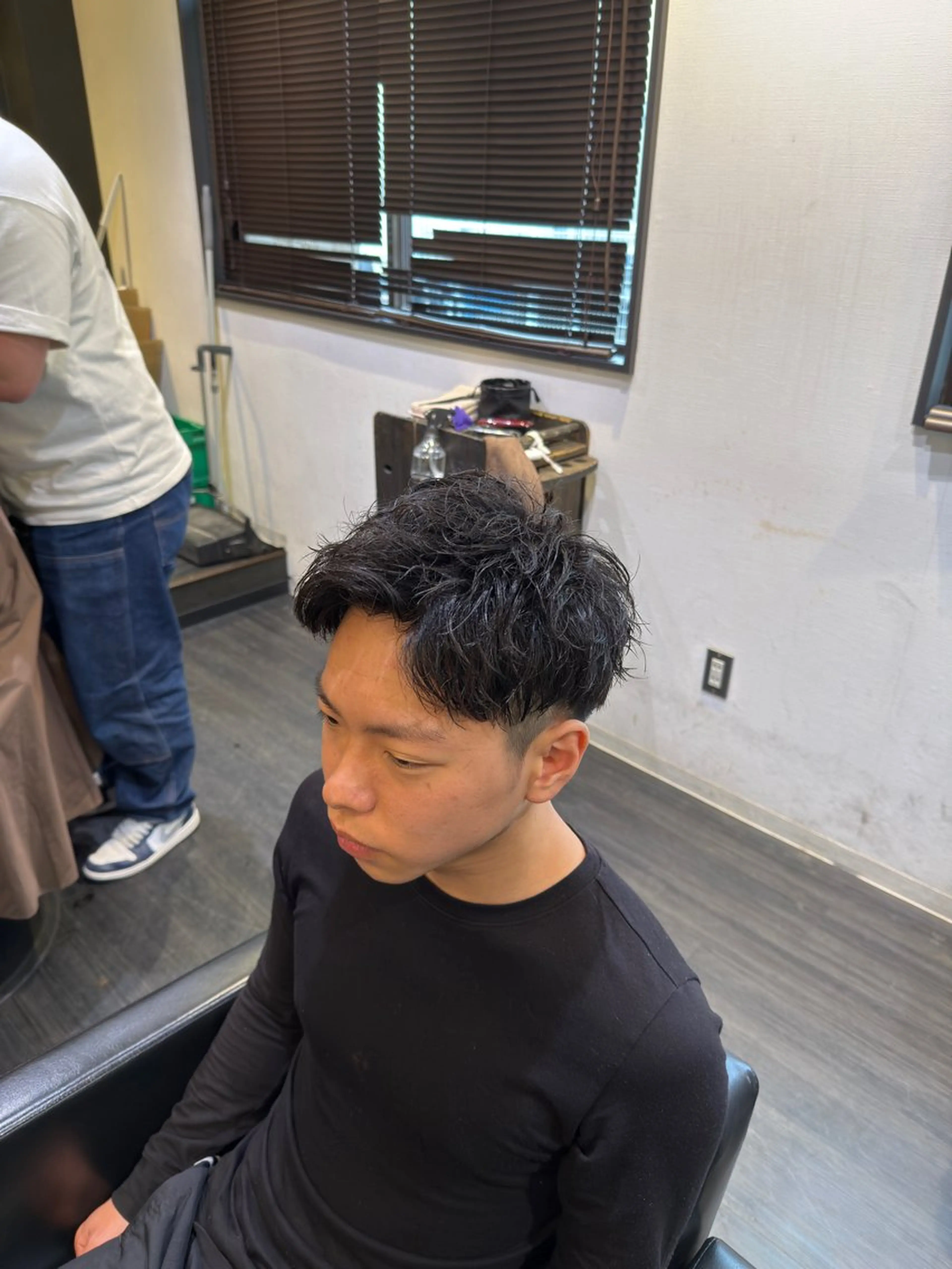 メンズ アップバング メンズパーマ 大谷 洸生のヘアスタイル