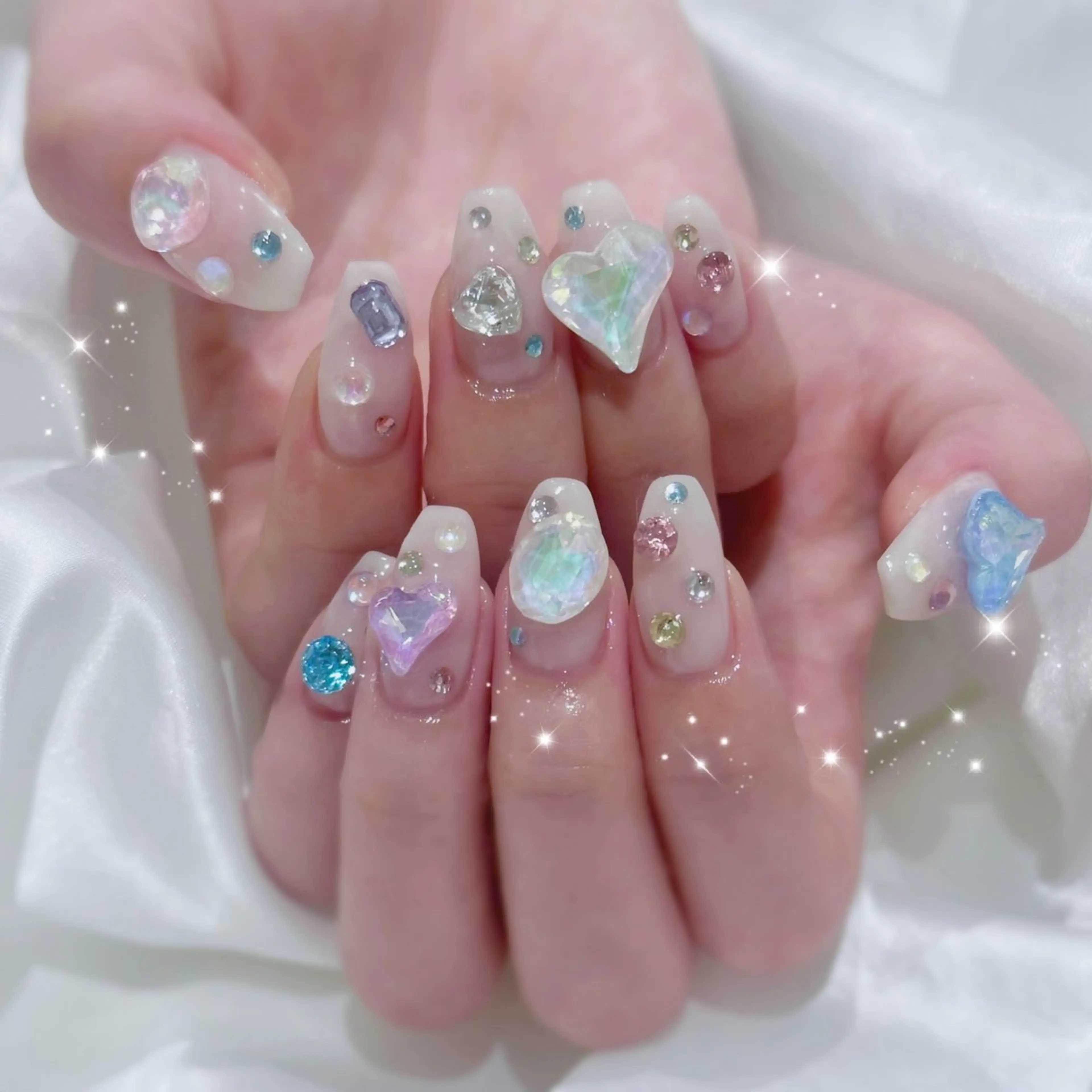 ネイル ハンドネイル Kanon 🤍のネイルデザイン