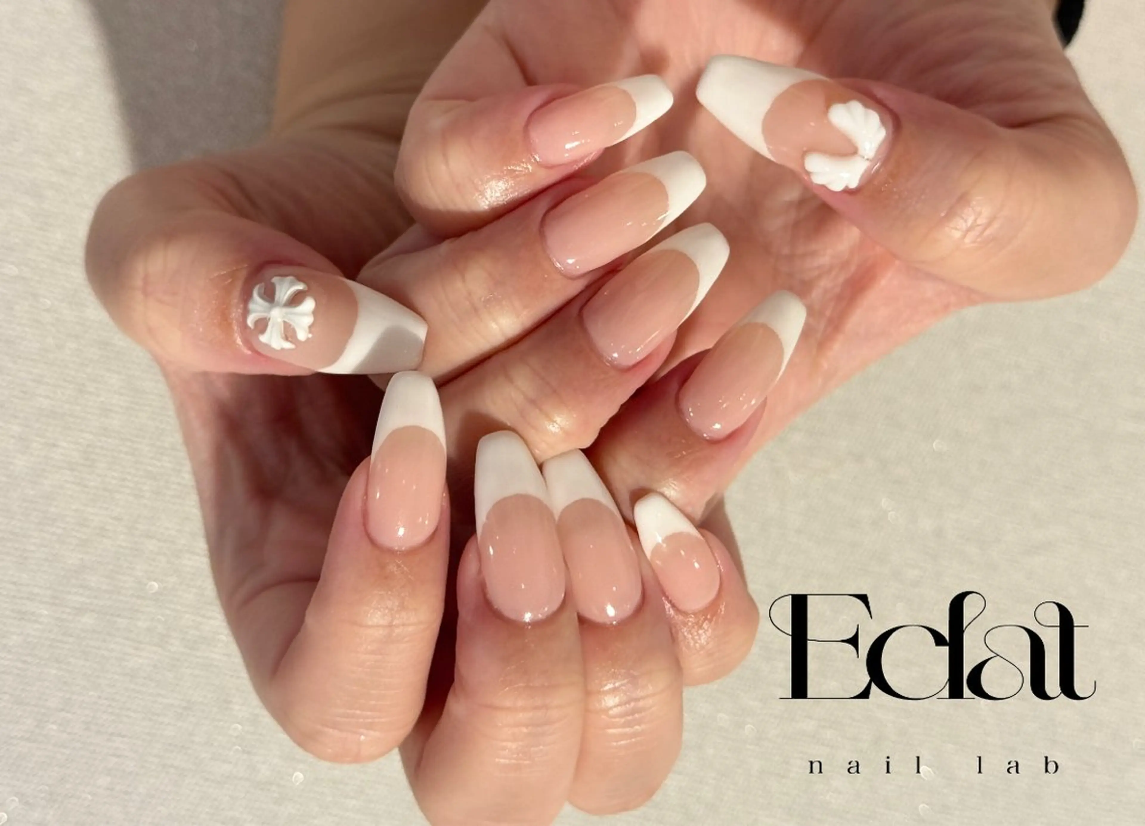 【hand】フレンチ ※ベースクリアの写真