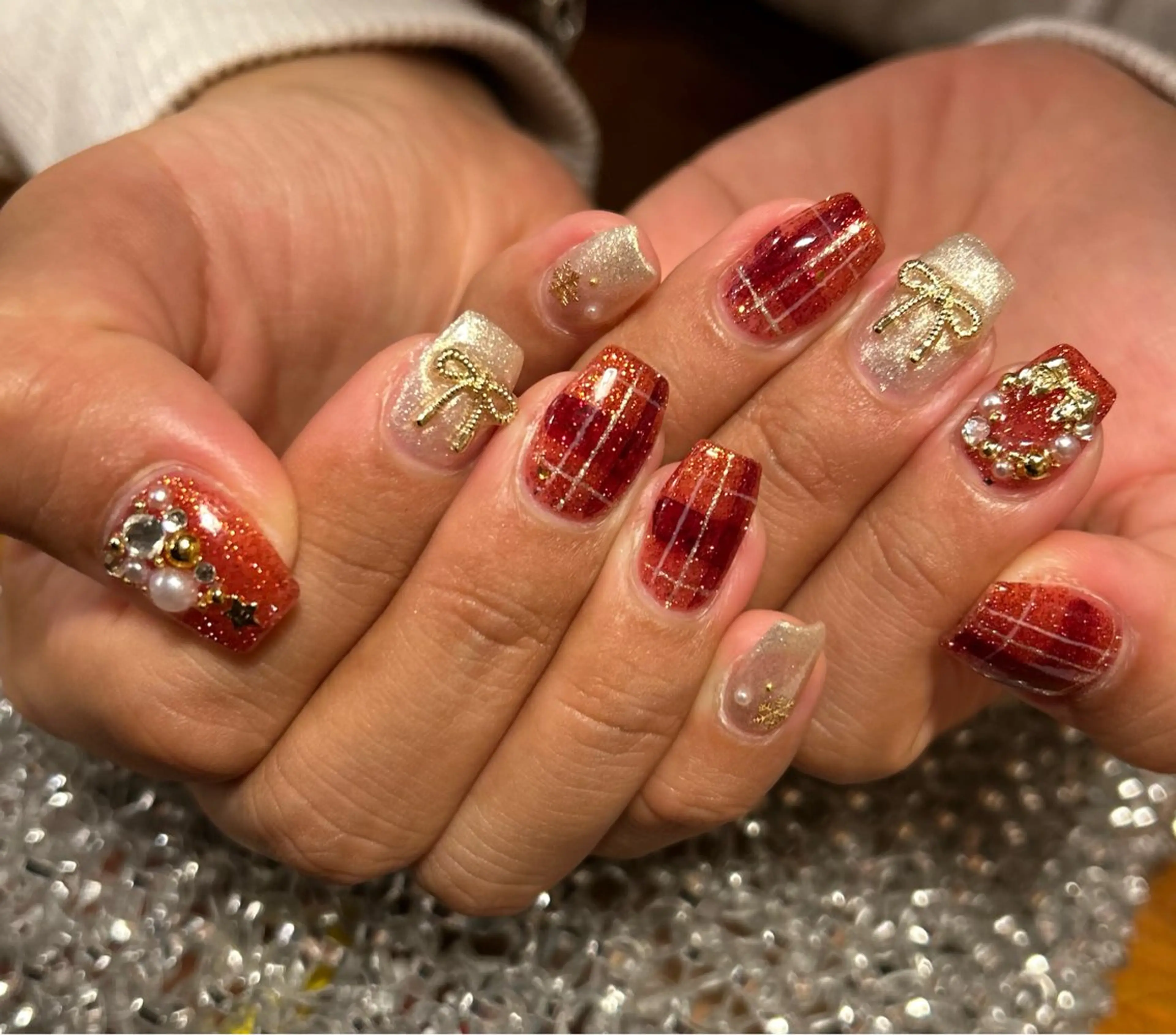 ネイル ハンドネイル フットネイル ✴︎ Delightのネイルデザイン