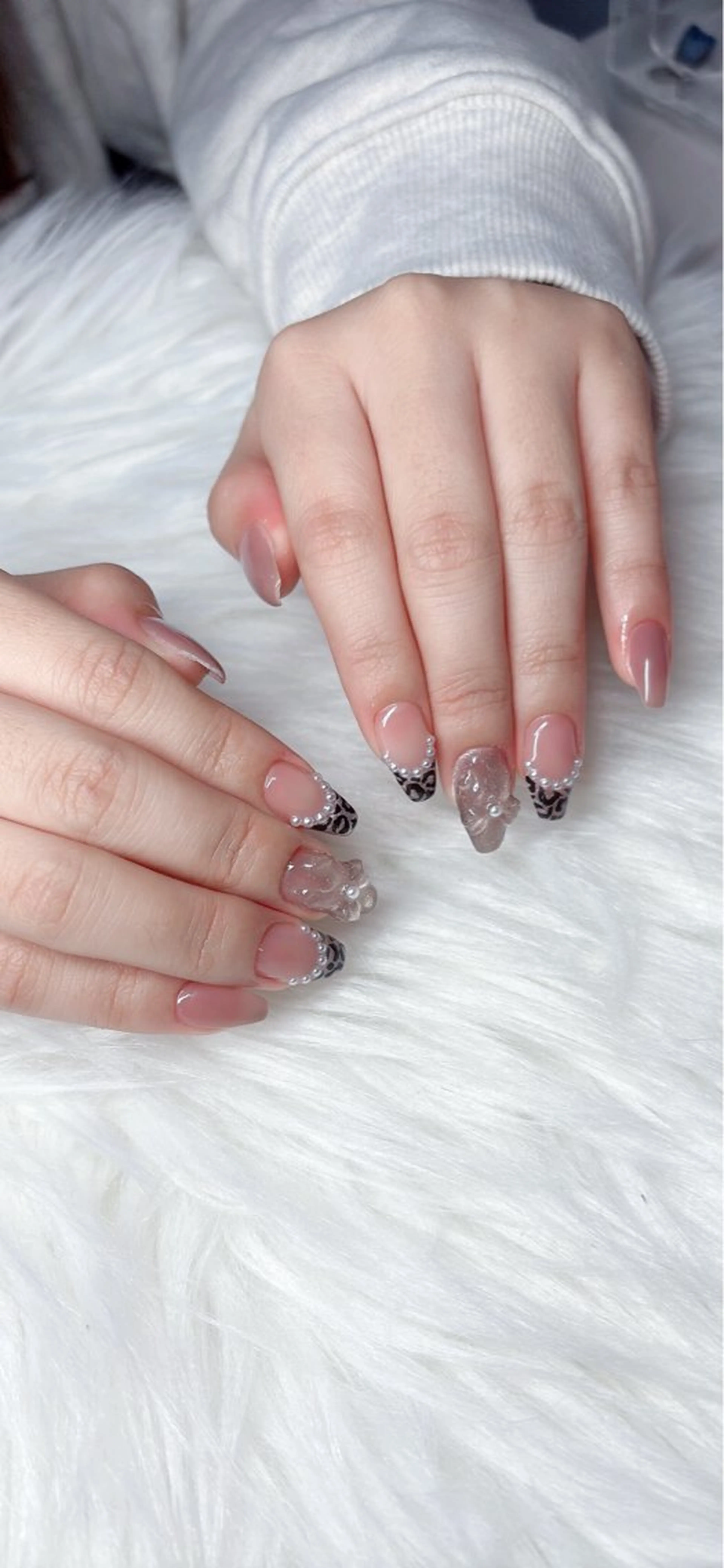 ネイル オーロラネイル 成人式 フットネイル 韓国ネイル ロングネイル ハンドネイル Yudia tamakiのネイルデザイン