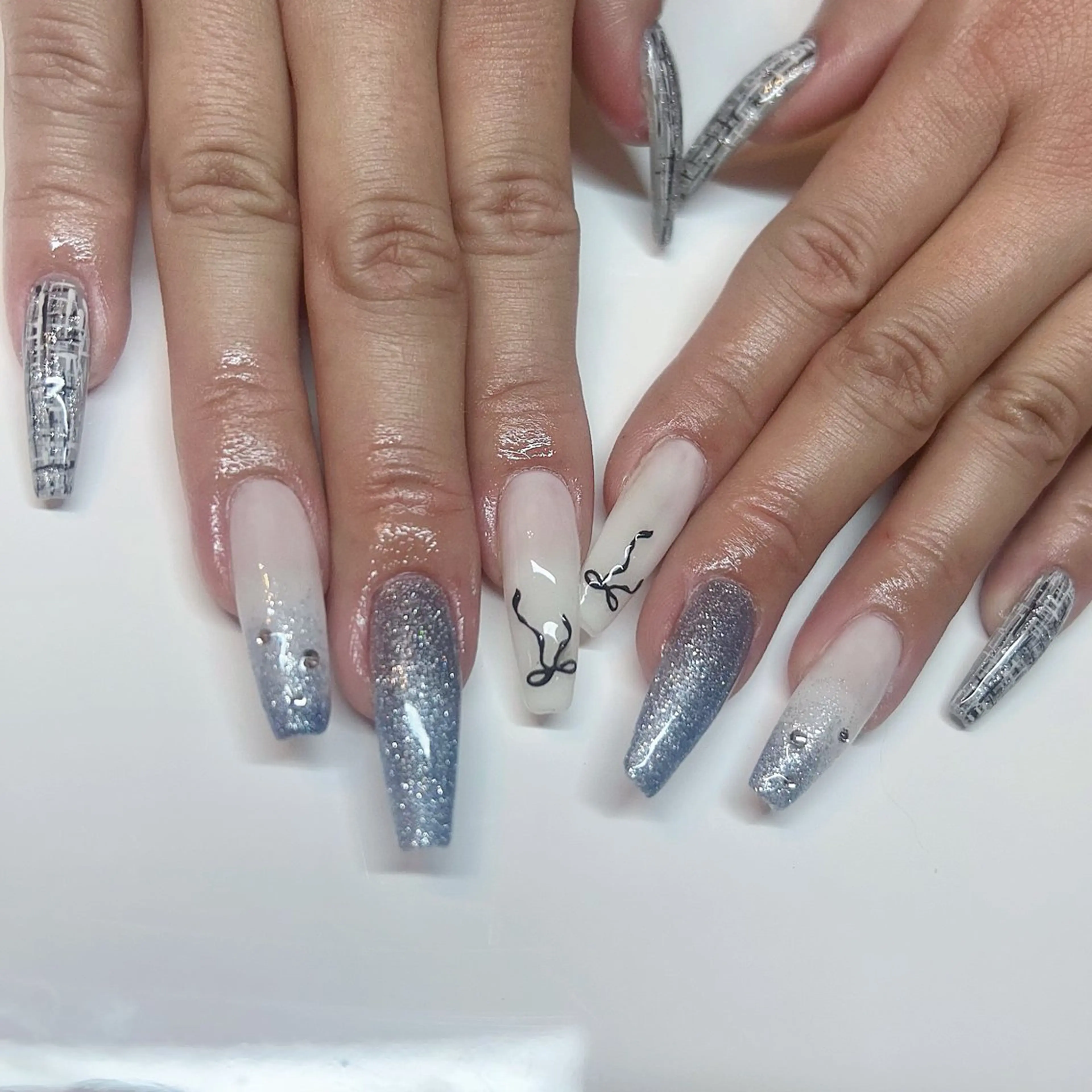 ロング ハンドネイル Teddy🧸Nail Eyebrow SALON所属・Teddy🧸 _MIZUKIのマツエク・マツパデザイン