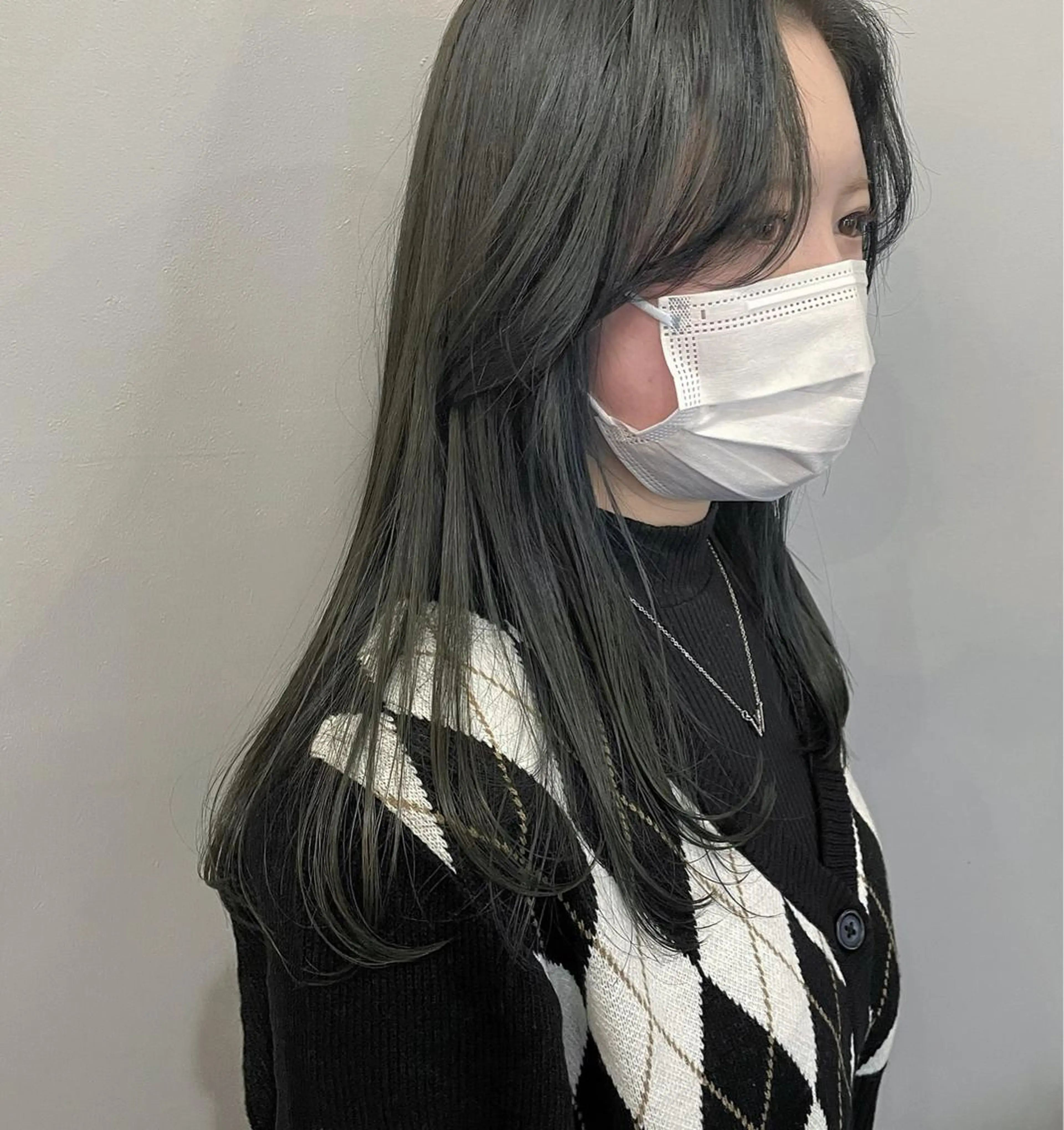 セミロング カラー グレージュ オリーブカラー オリーブグレージュ オリーブグレー ヘアカラー トリートメント ヘアセット 💐ナチュラルヘア Kroda💐のヘアスタイル