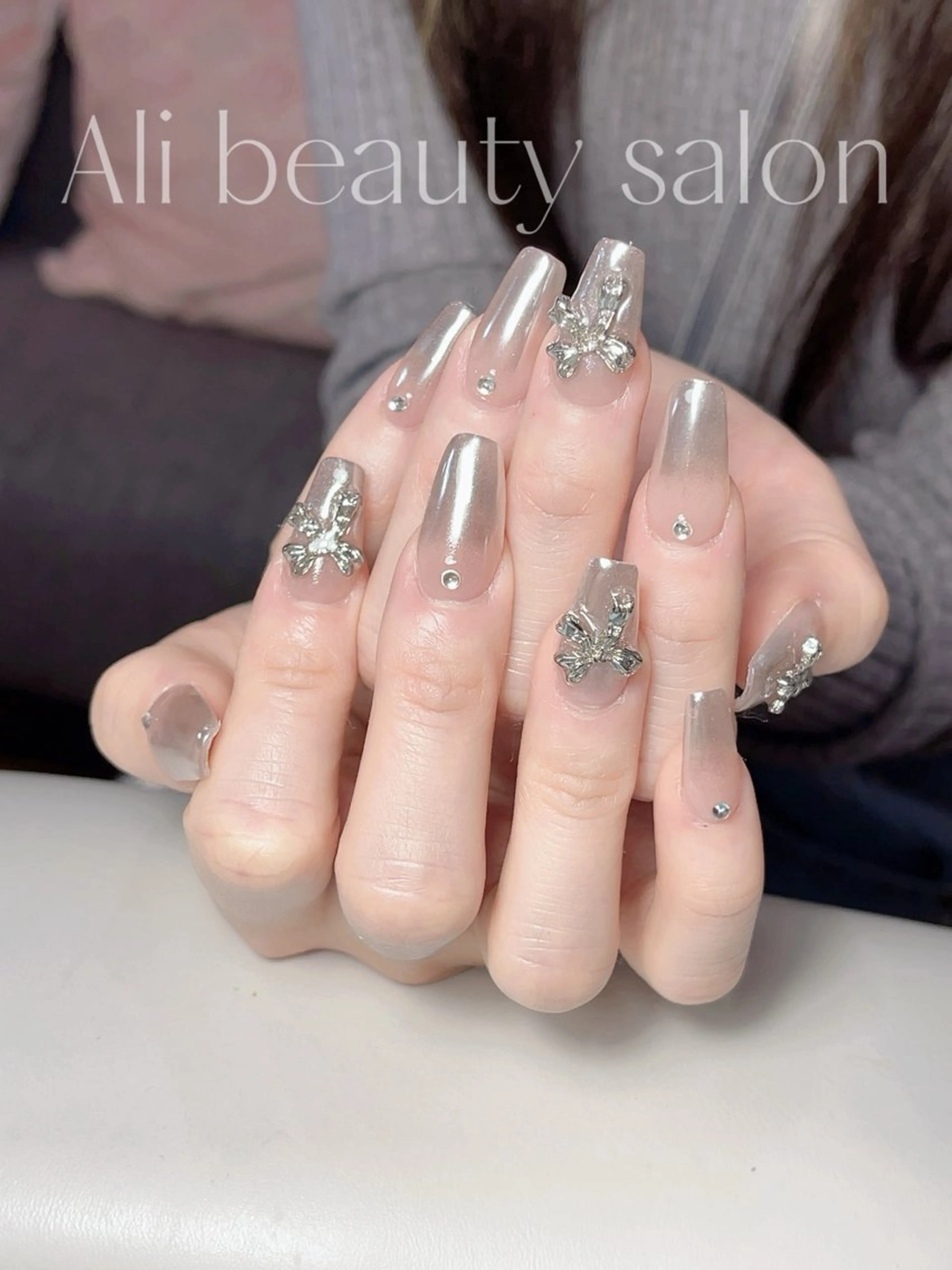 ネイル ミラーネイル リボン ハンドネイル Ali 新小岩 ネイル専門のネイルデザイン