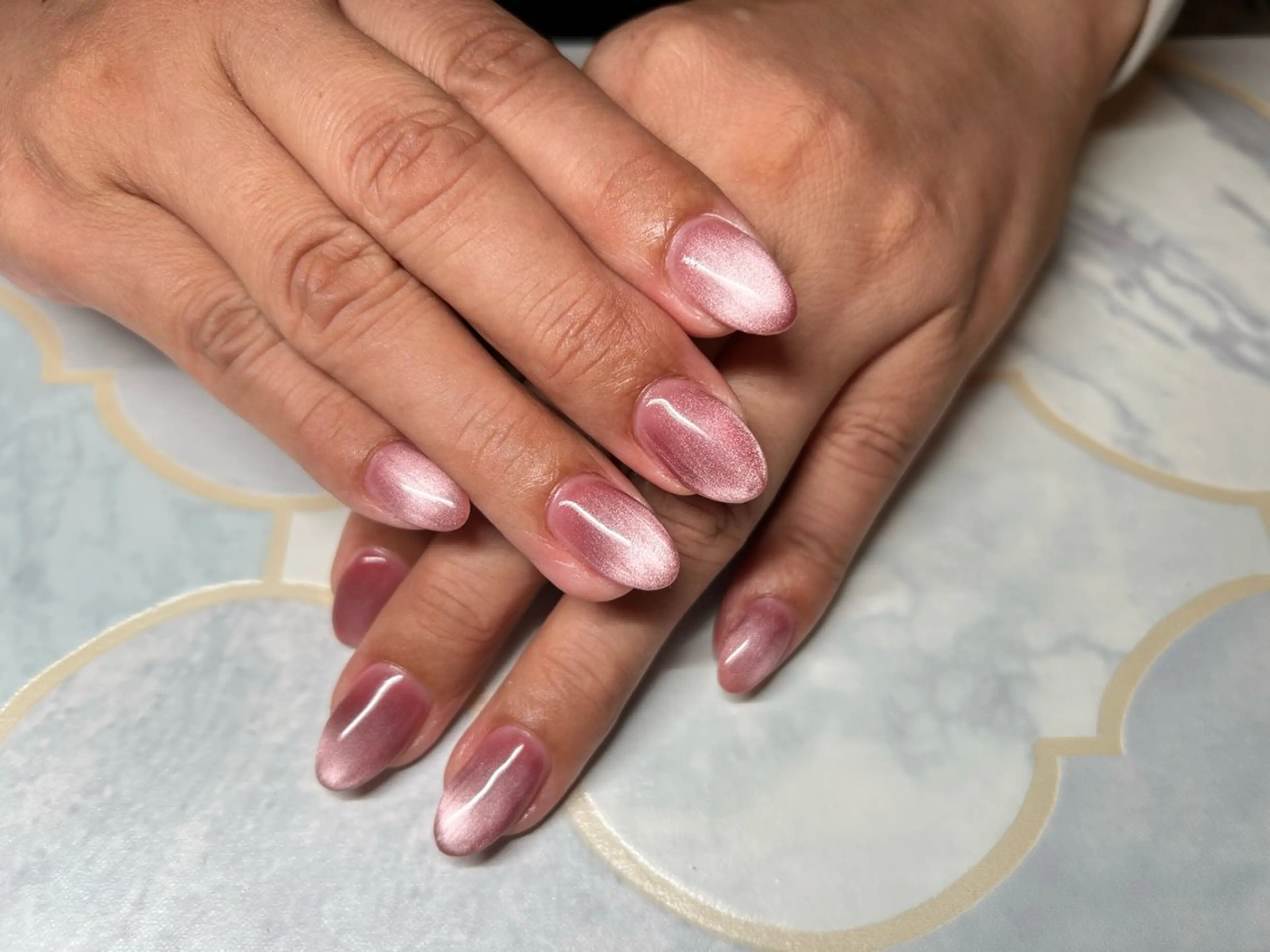 ネイル マグネットネイル シンプルネイル Lisa’s Salonのネイルデザイン