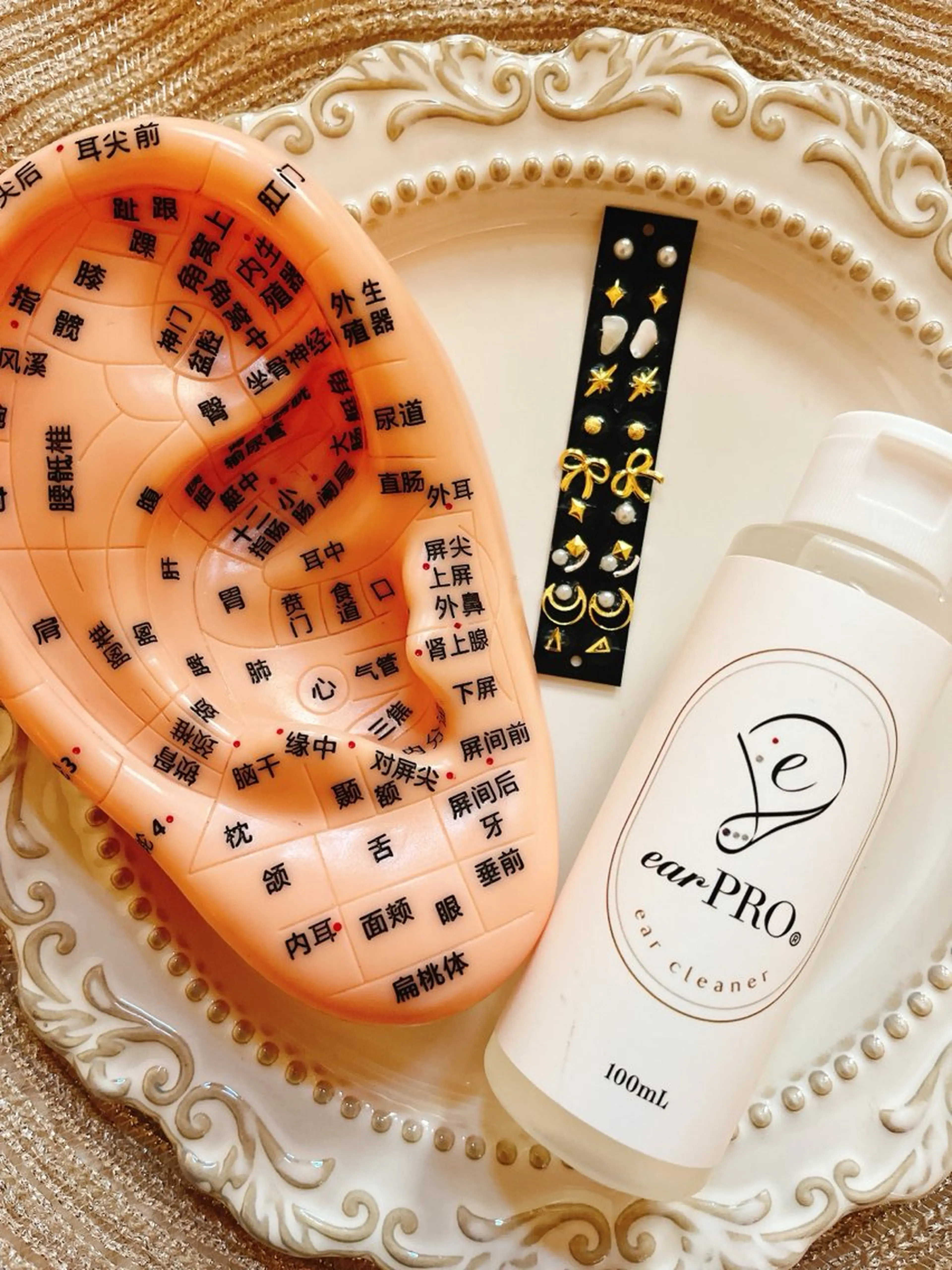 耳つぼジュエリーの写真