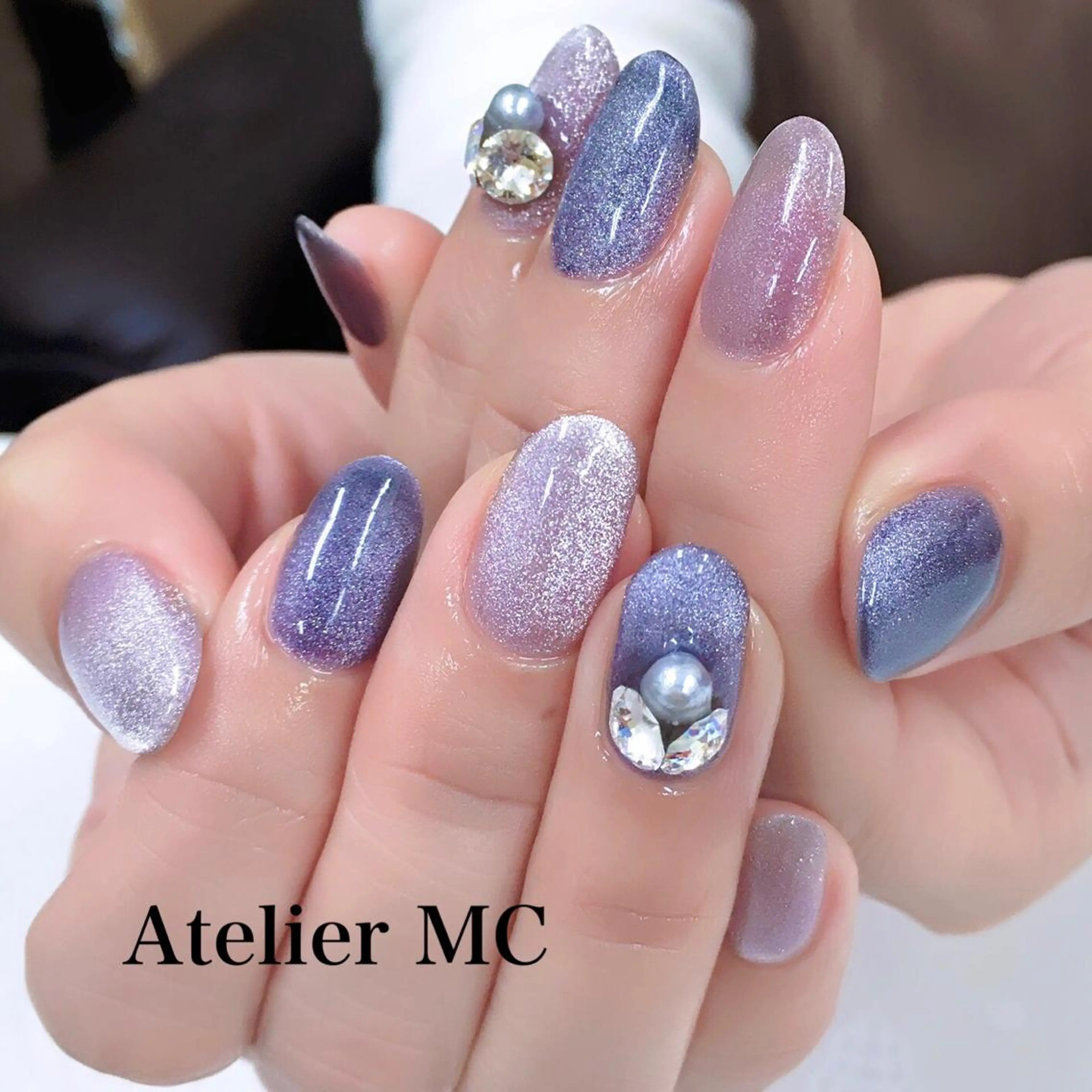 ネイル ストーンネイル アトリエ エムシー 【新富町・東銀座】のネイルデザイン