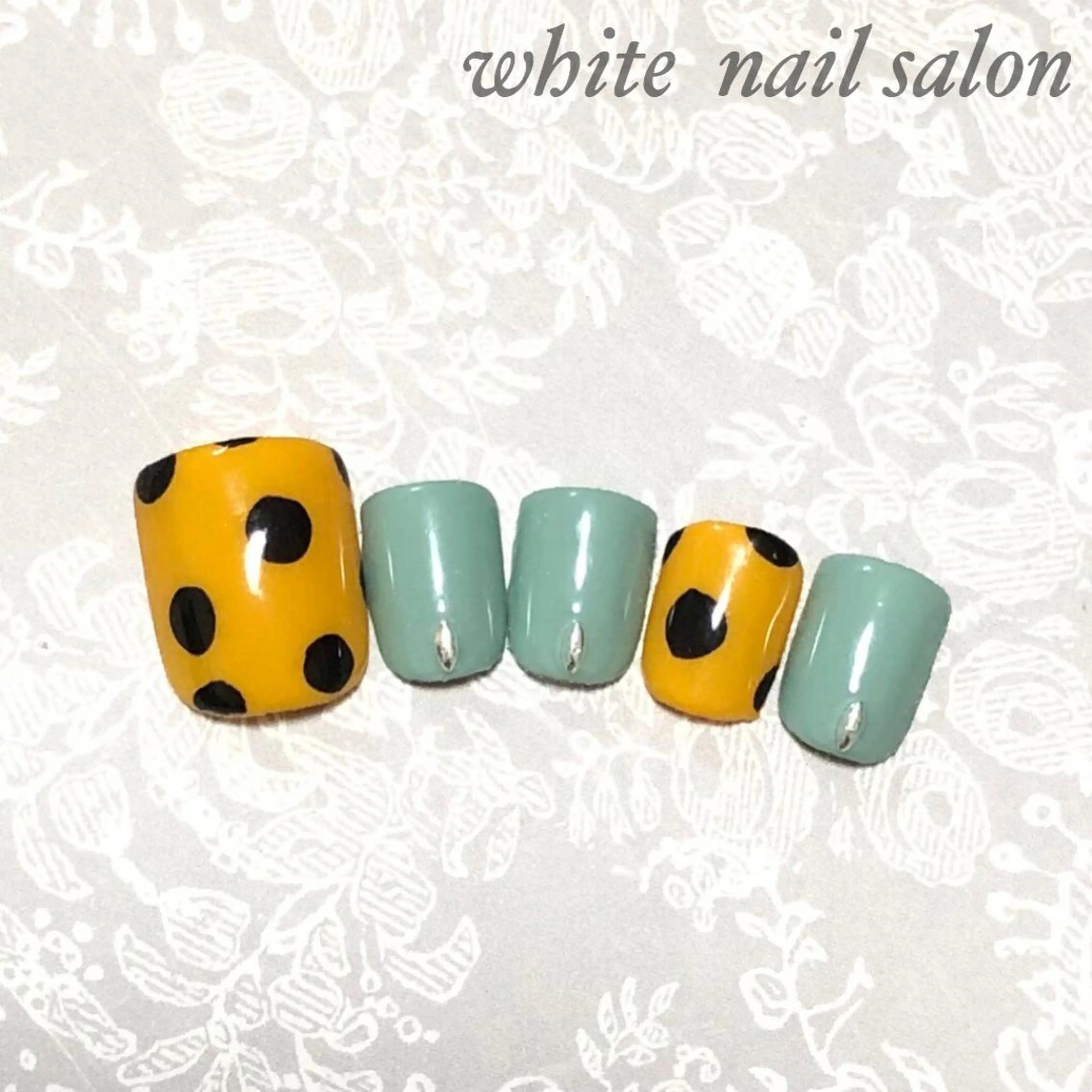 ネイル フットネイル ジェルネイル ハードジェル オフィスネイル スカルプネイル フットネイル white nail salonのネイルデザイン