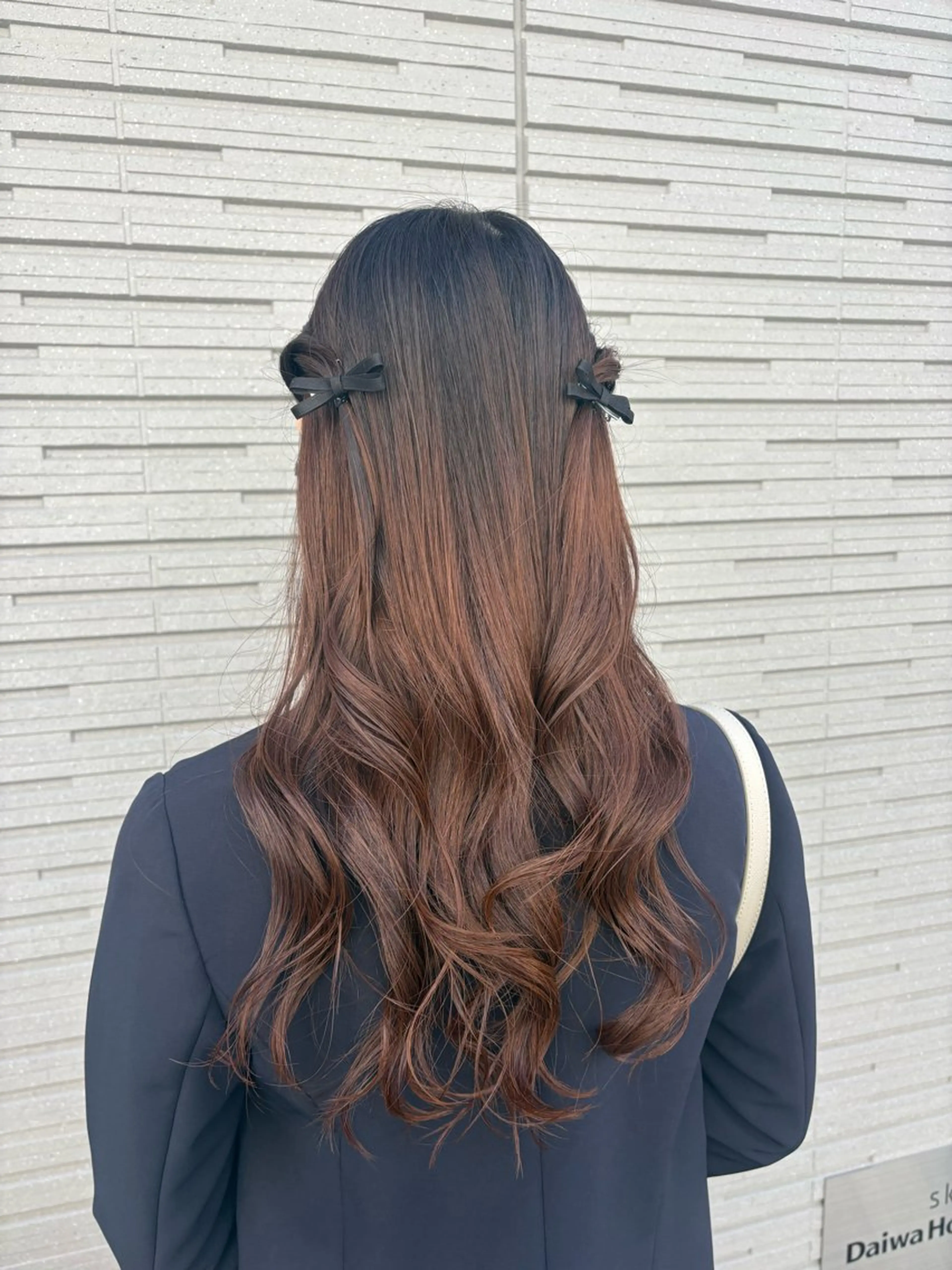 ロング ヘアアレンジ Wカラーヘアアレンジ さあやのヘアスタイル