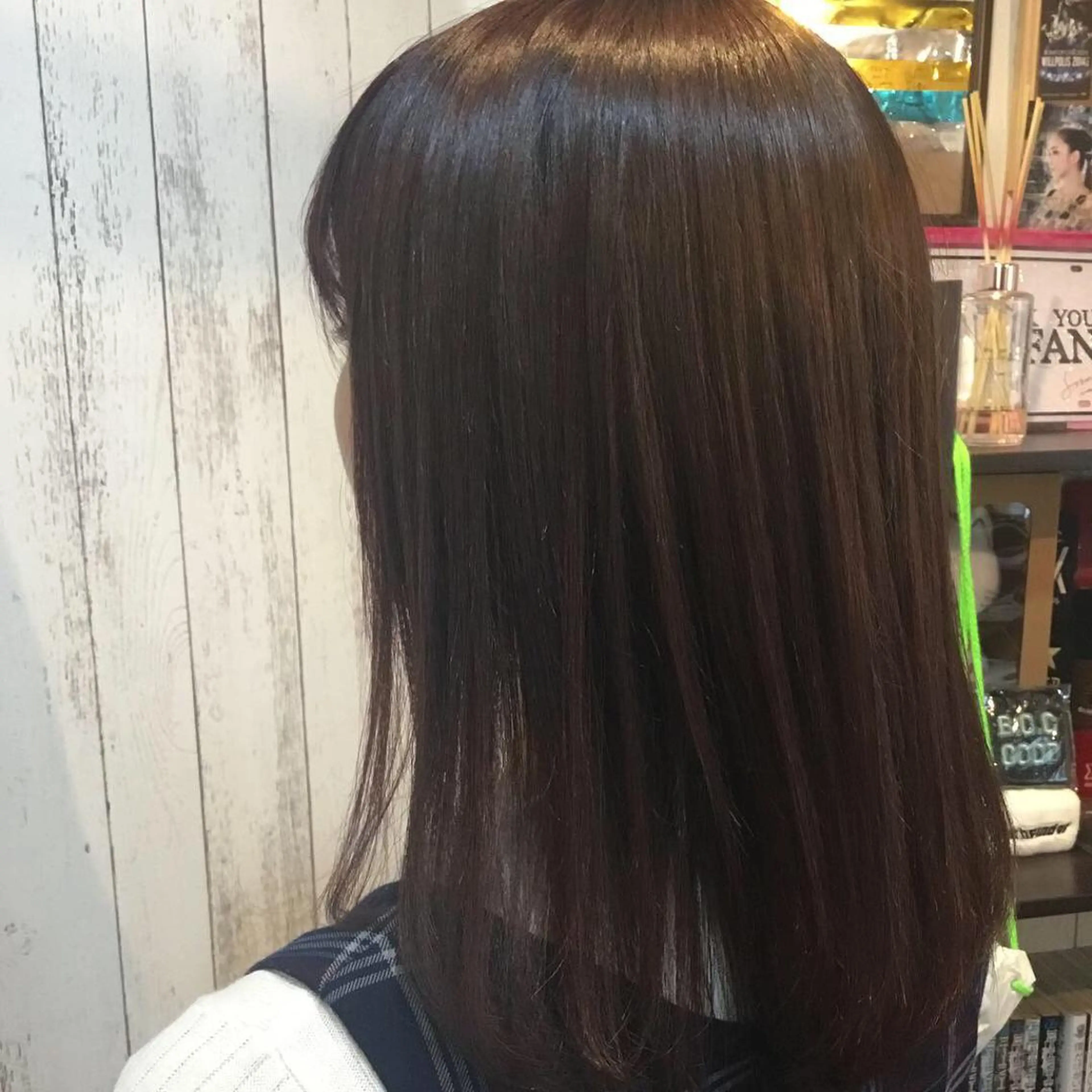 セミロング カラー パーマ embrace エンブレイスのヘアスタイル