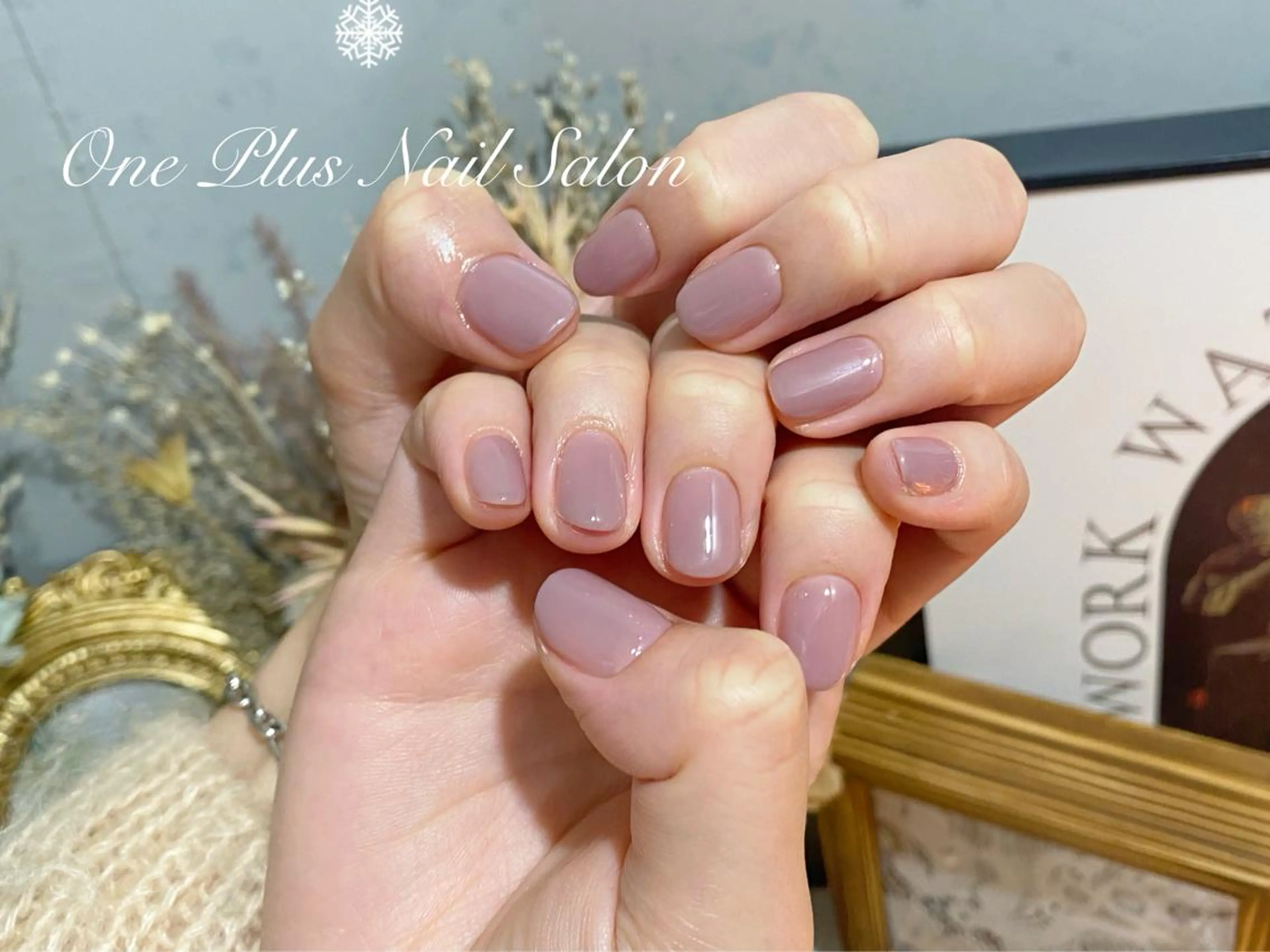 ショート カラー ネイル ワンカラーネイル One Plus Nail Salonのネイルデザイン