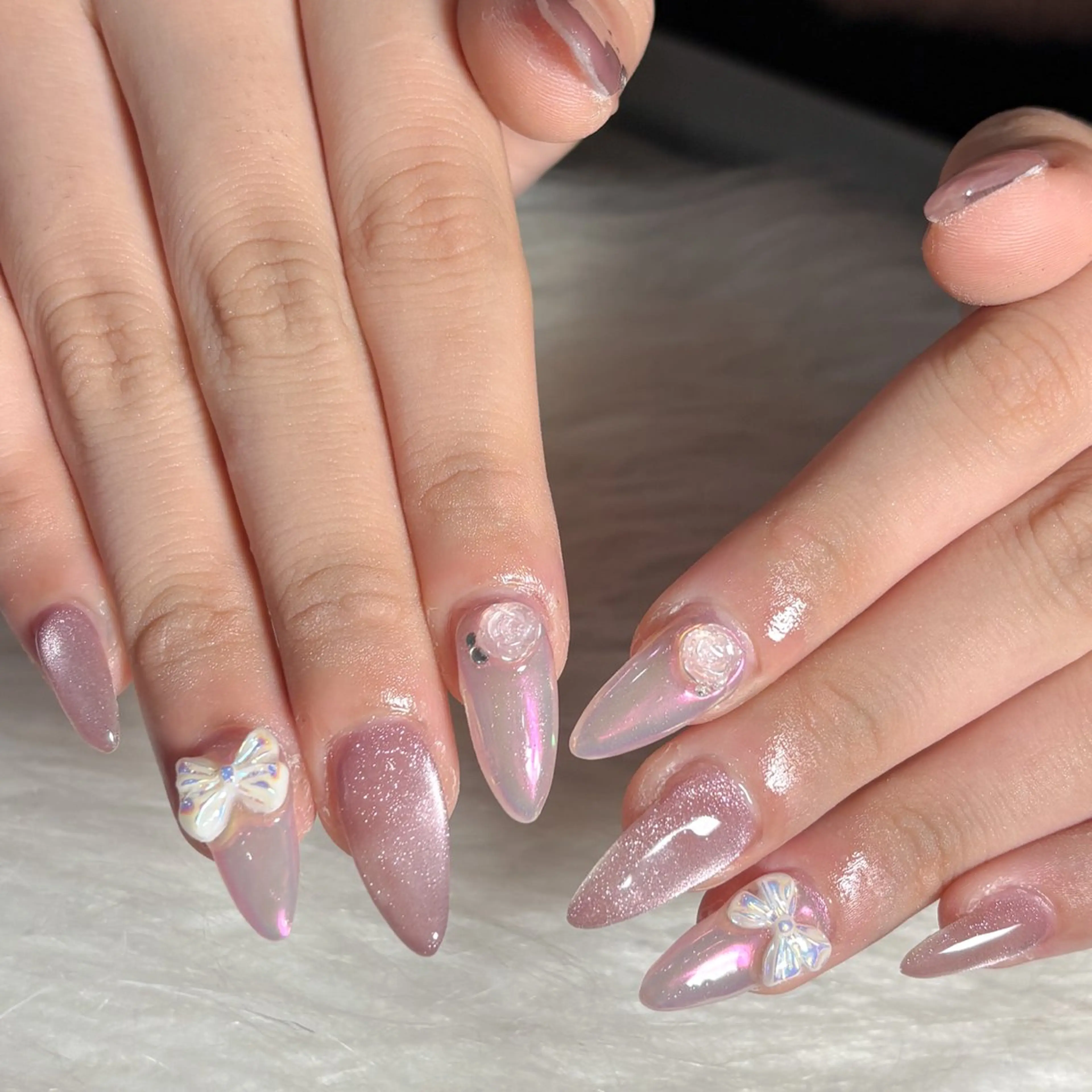 ネイル ハンドネイル LAVISH manaのネイルデザイン