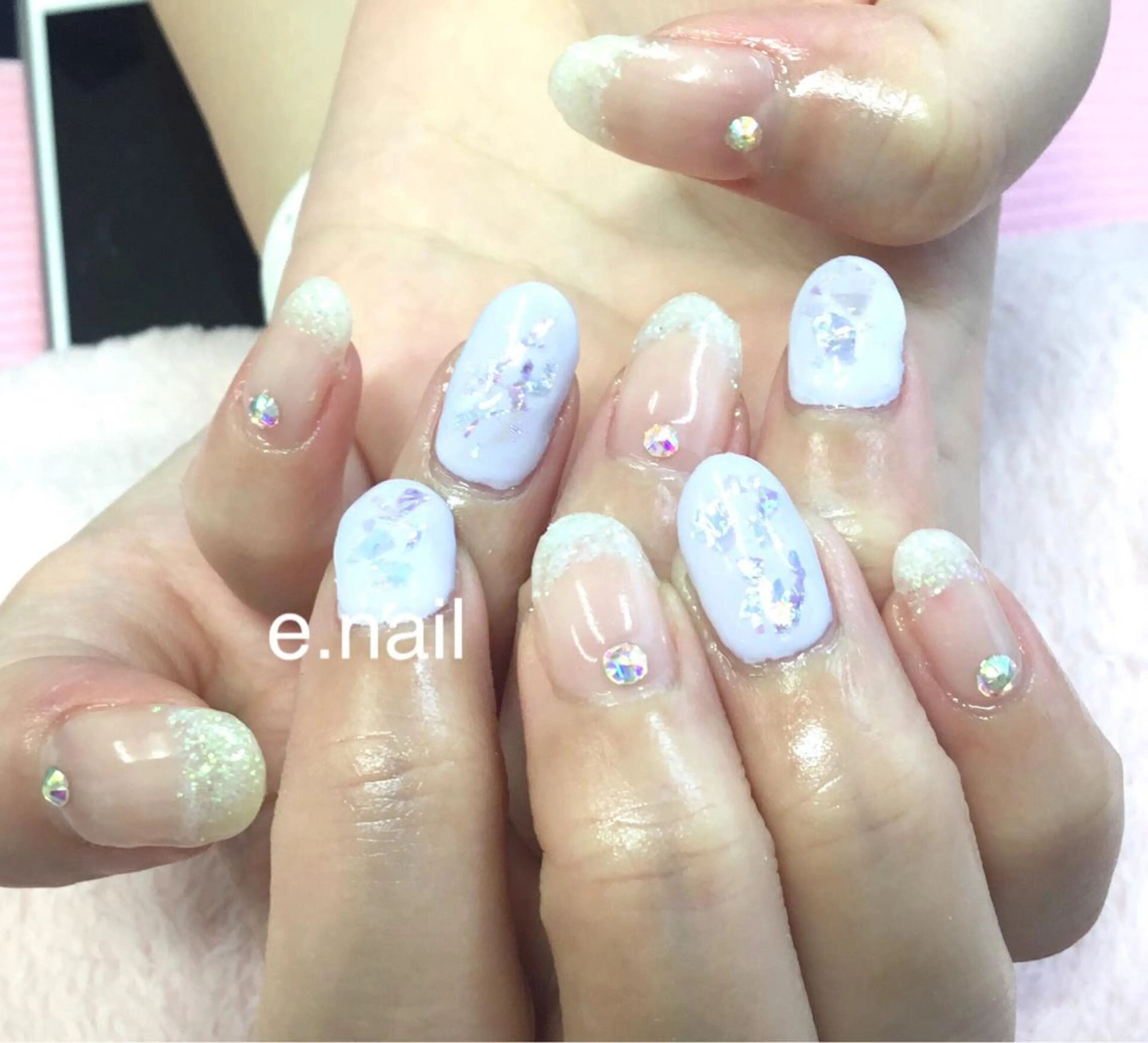 ネイル e.nail所属・和賀井 恵理のネイルデザイン