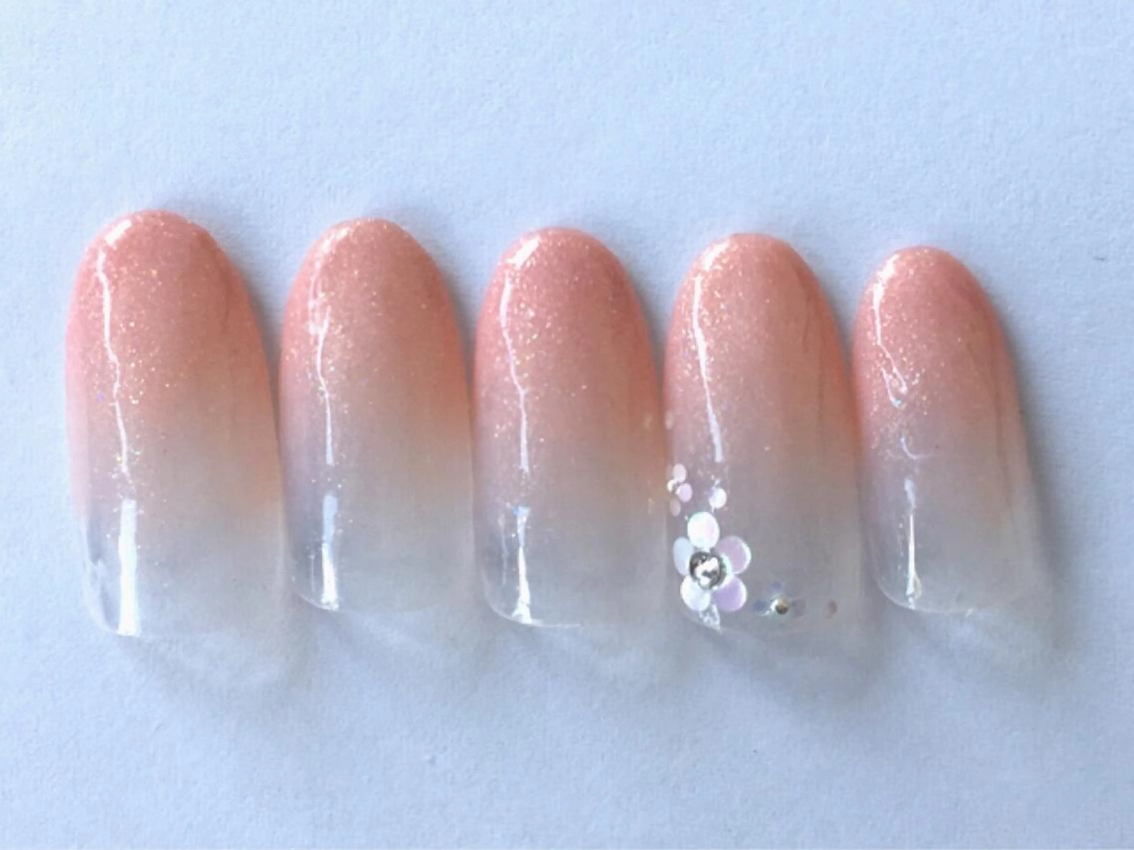 ネイル 💗🪽Tiary Nail🪽💗のネイルデザイン