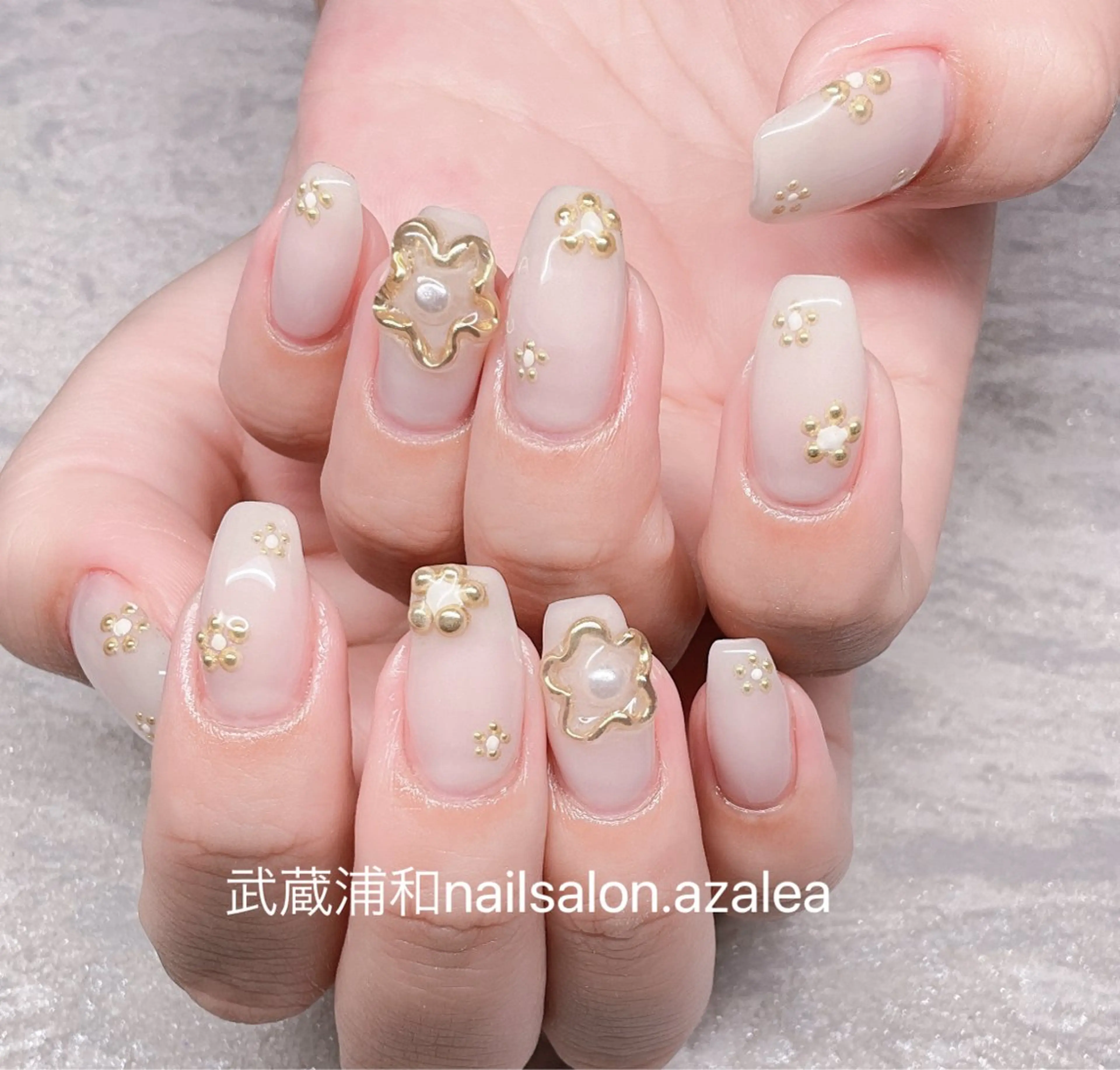 ネイル ハンドネイル R inのネイルデザイン