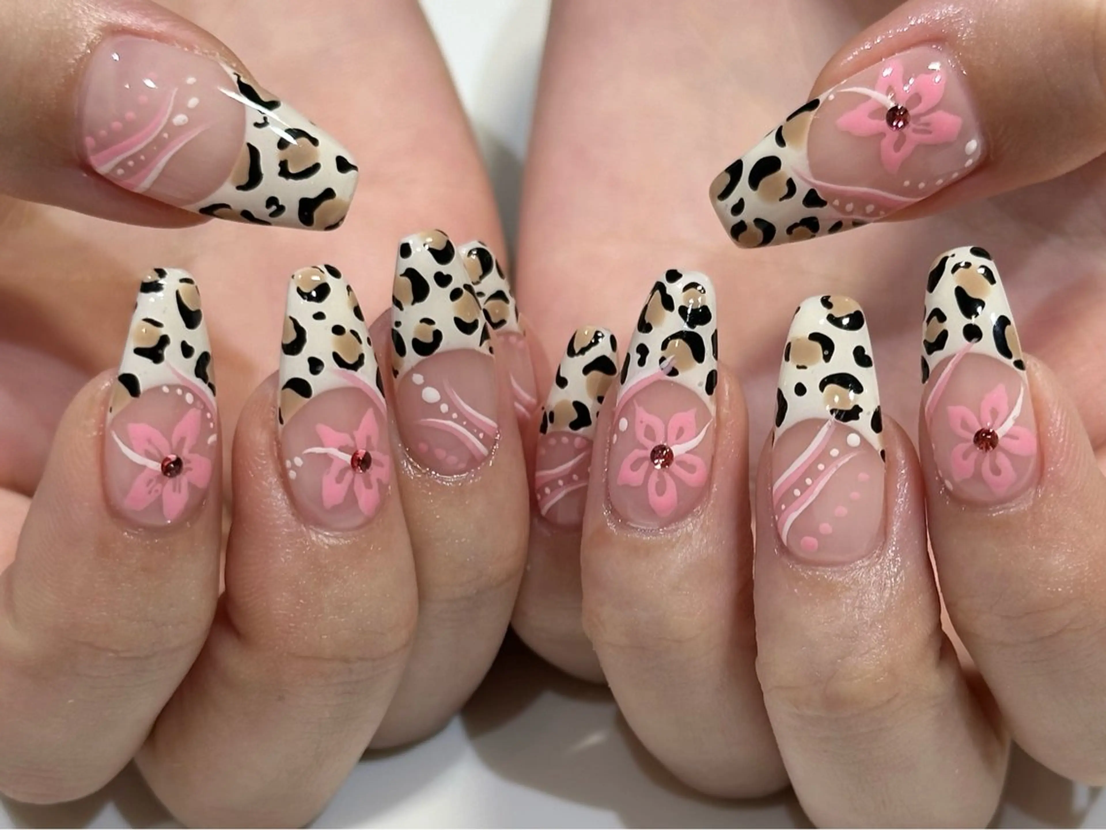 ネイル ハンドネイル nail studio MØD.所属・nailstudio MØD.のネイルデザイン