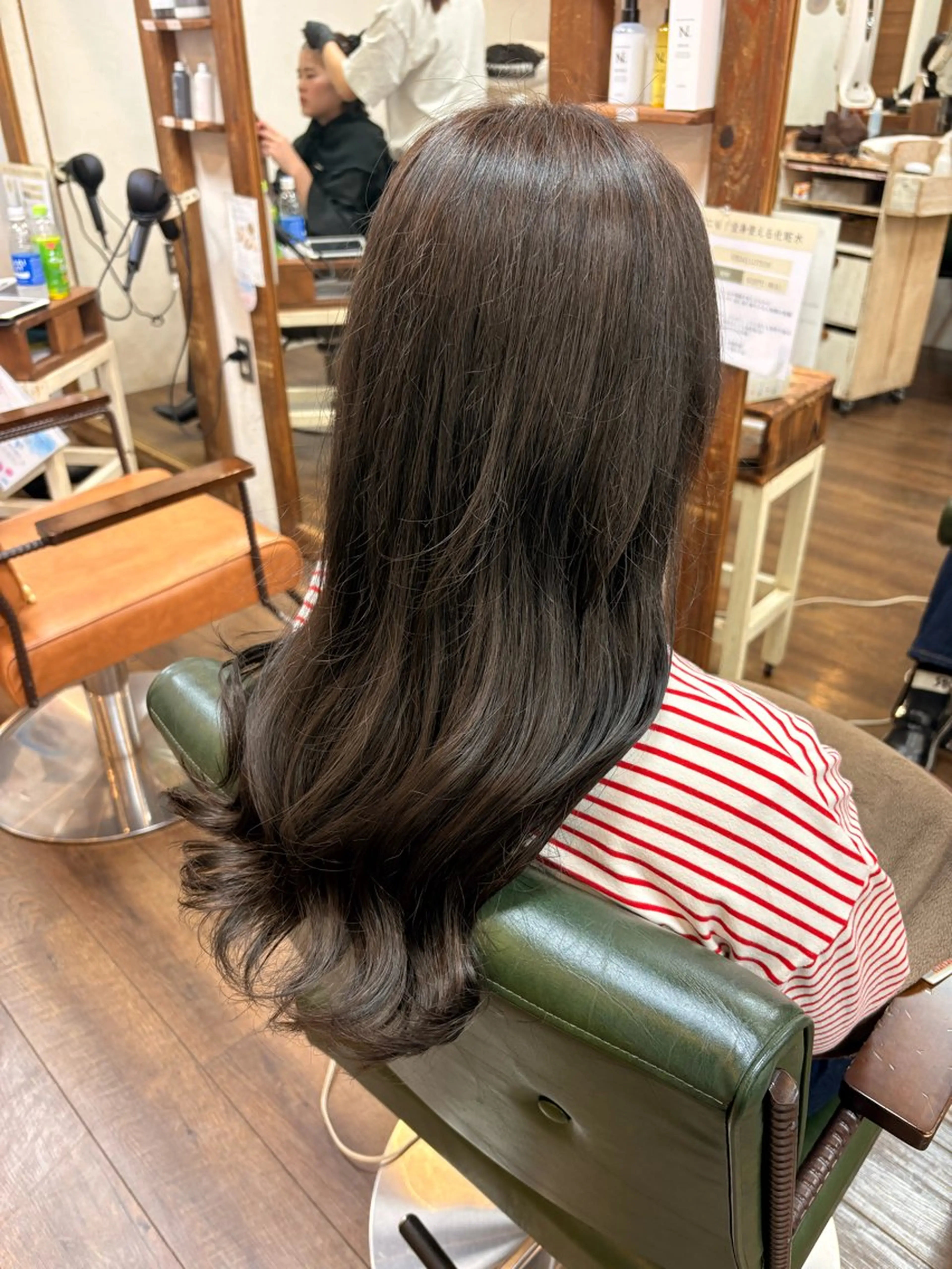カラー 三宅　デザインカラー 透明感カラー✨のヘアスタイル
