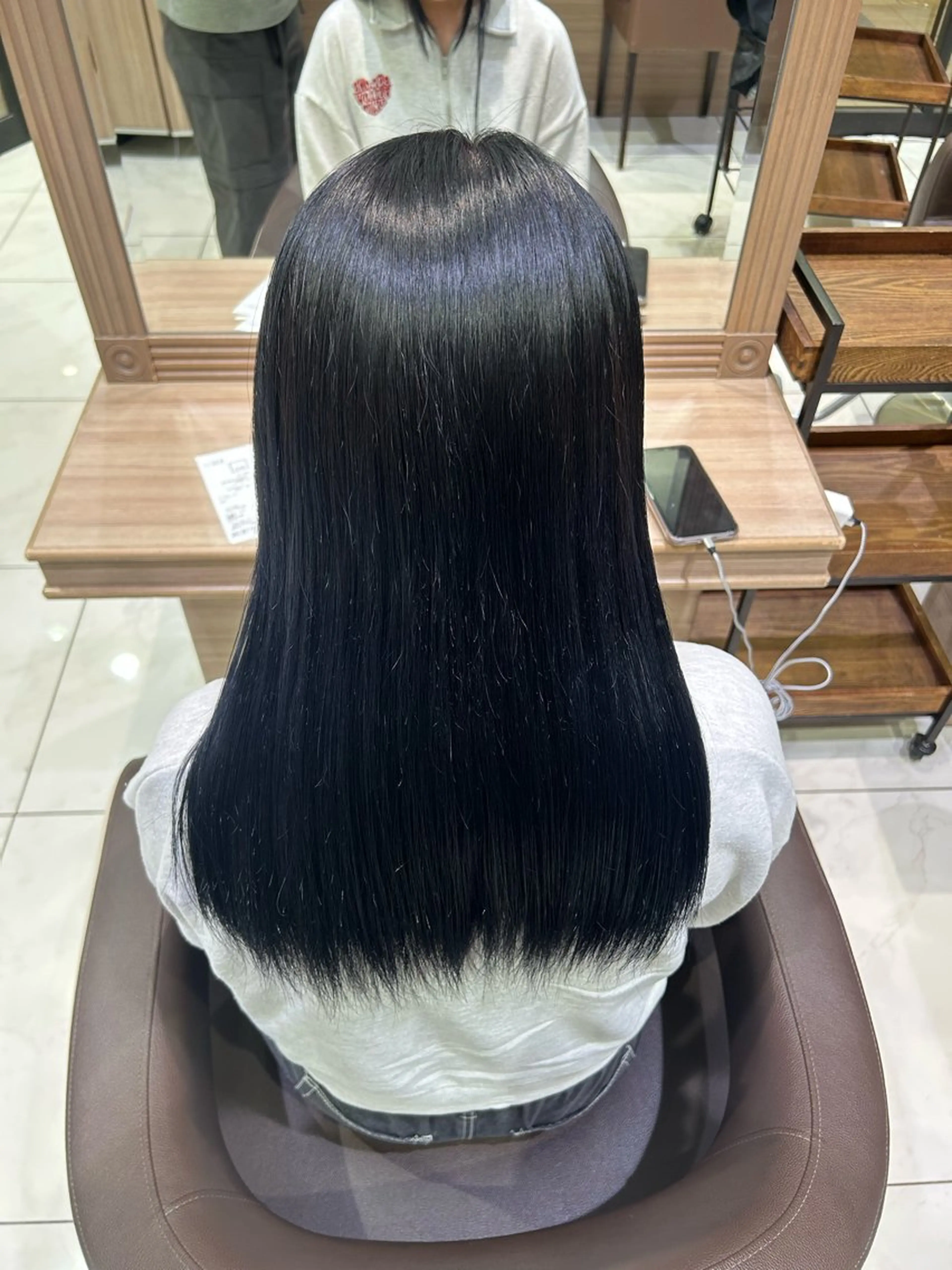 ロング 韓国 ブリーチ無し Wカラー💗夢果💗のヘアスタイル