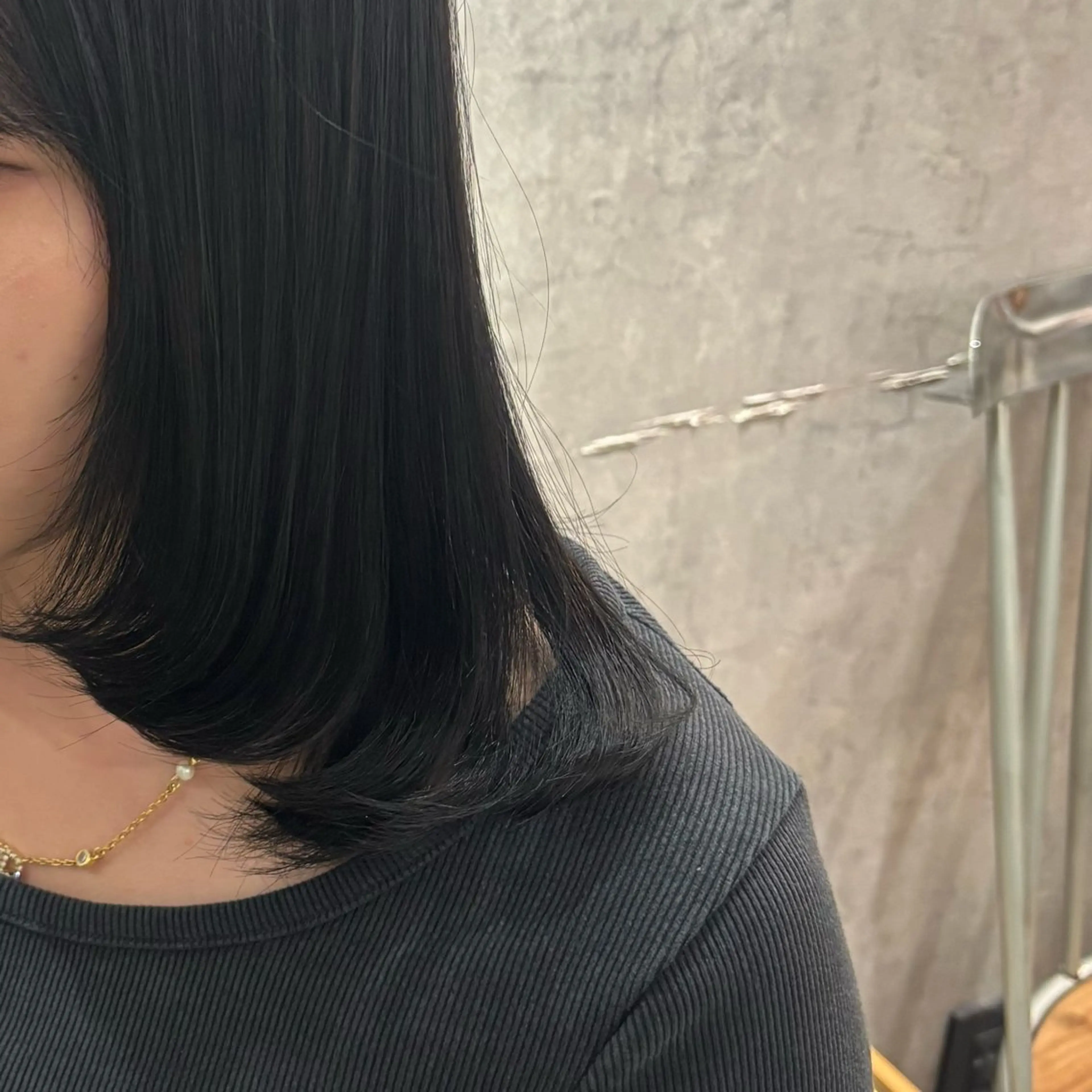 セミロング 顔周りカット レイヤーカット 石原 望来のヘアスタイル