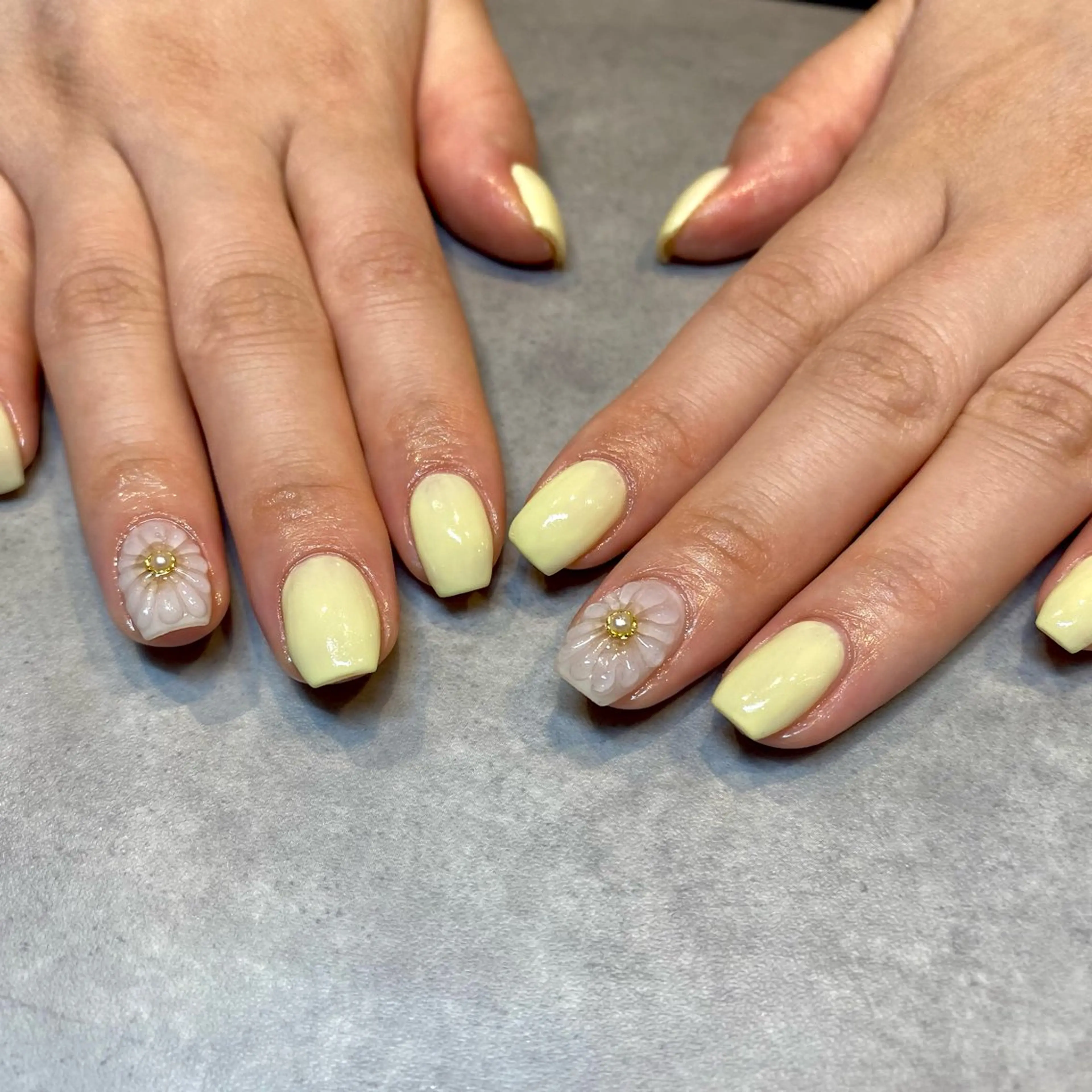 ネイル フラワーネイル ぷっくりネイル MAHO W 【深江橋店】のネイルデザイン