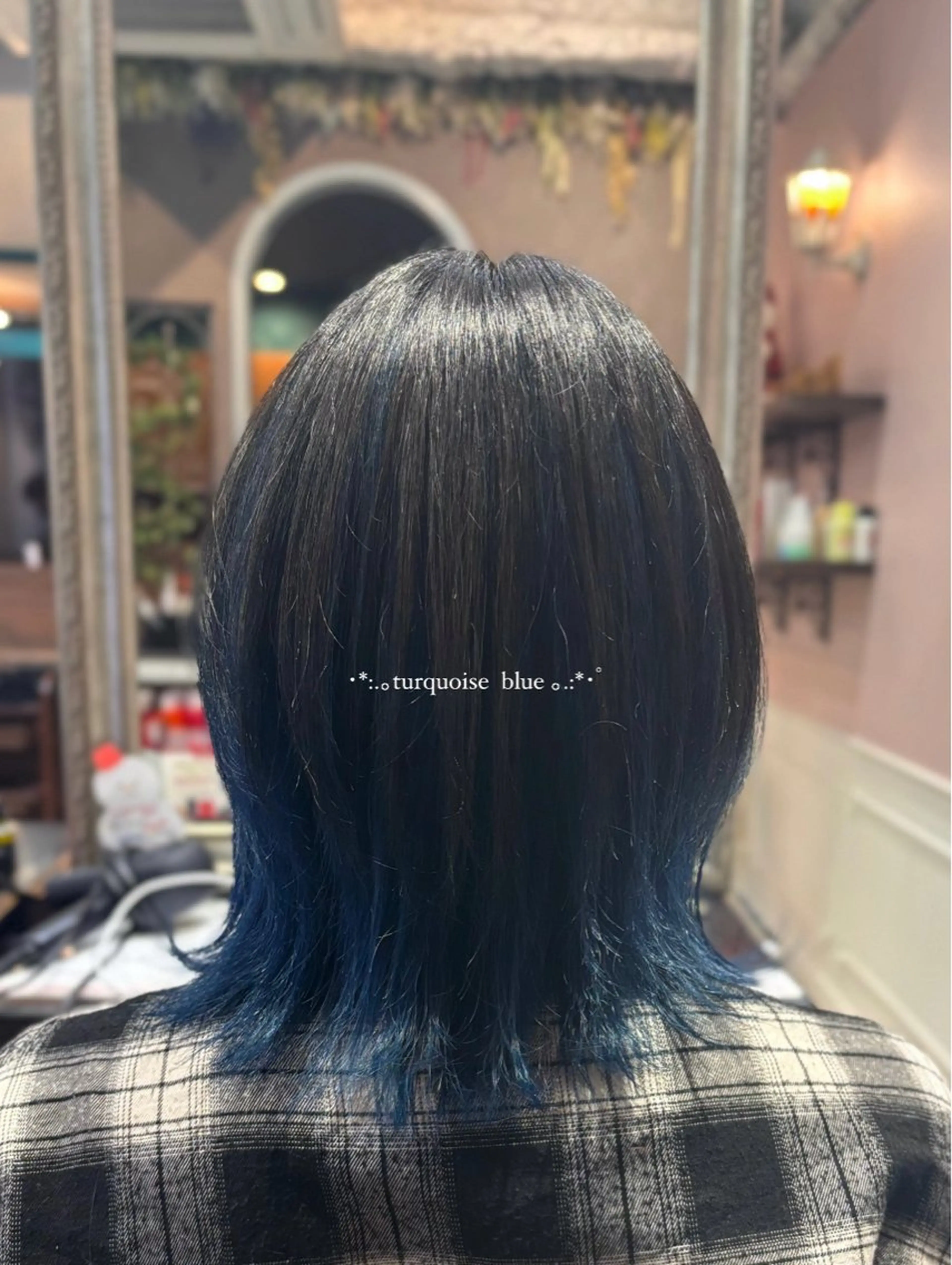 ショート カラー ブリーチ ブルーカラー インナーカラー ヘアカラー 🌱なゆみ🌱透明感 /ナチュラル/高宮のヘアスタイル