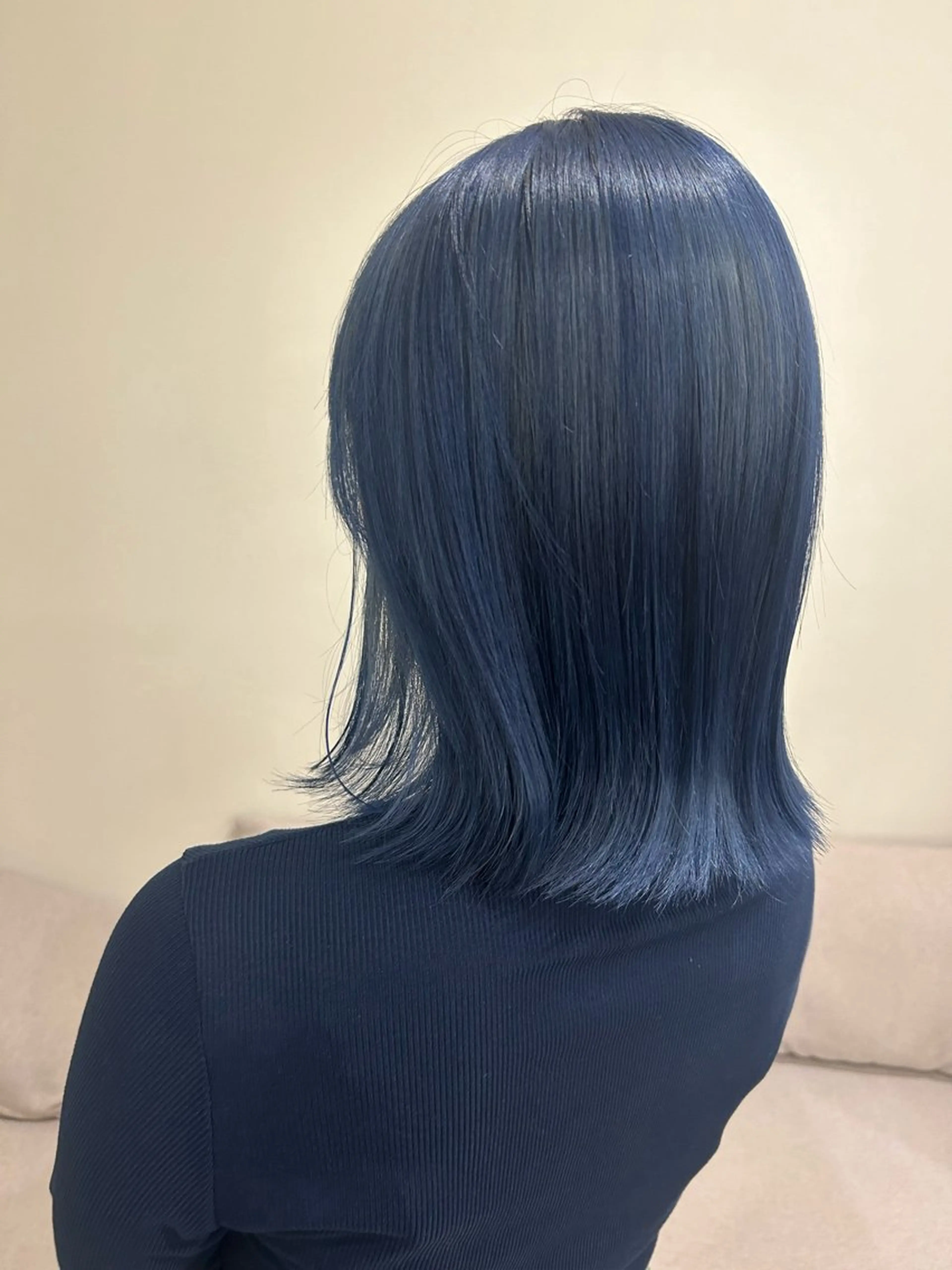 セミロング カラー 💛🤍U too e’s 鎌倉🧸のヘアスタイル